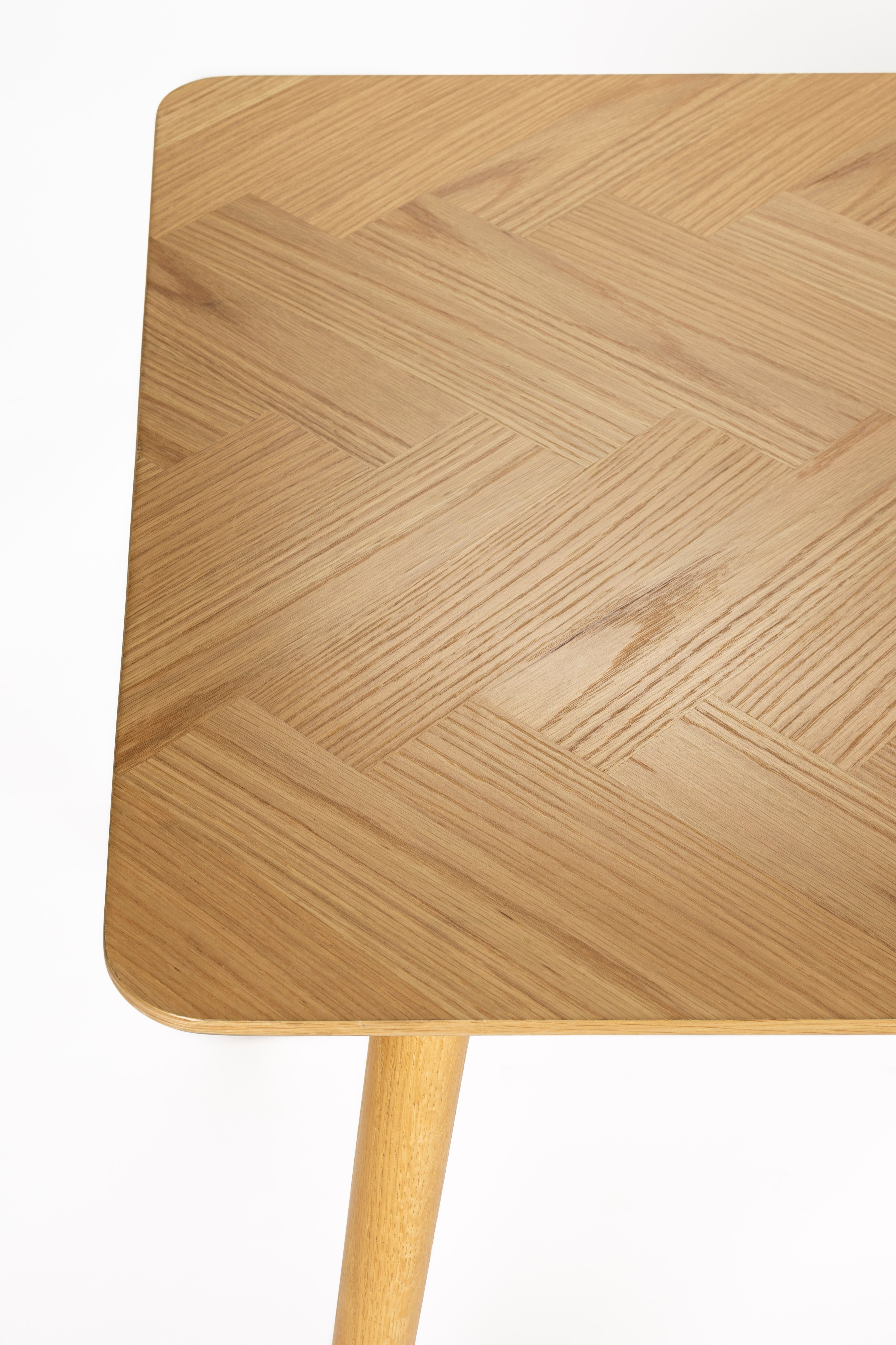 Fabio table oak veneer