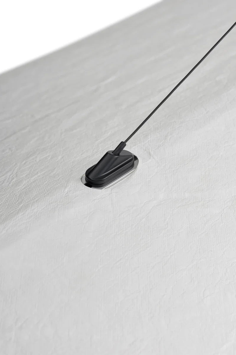 White tense hanging lamp