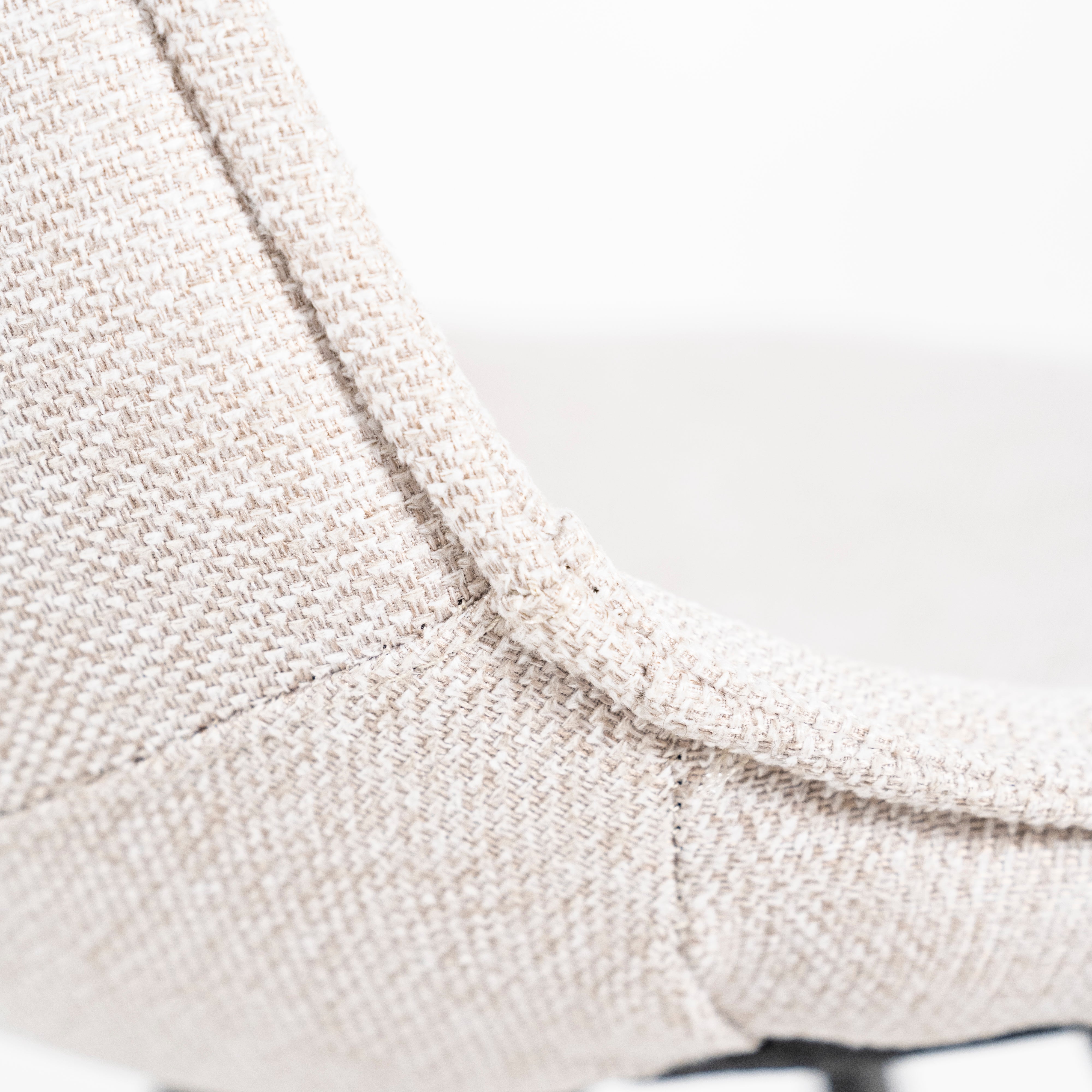 BOY Chair Cream