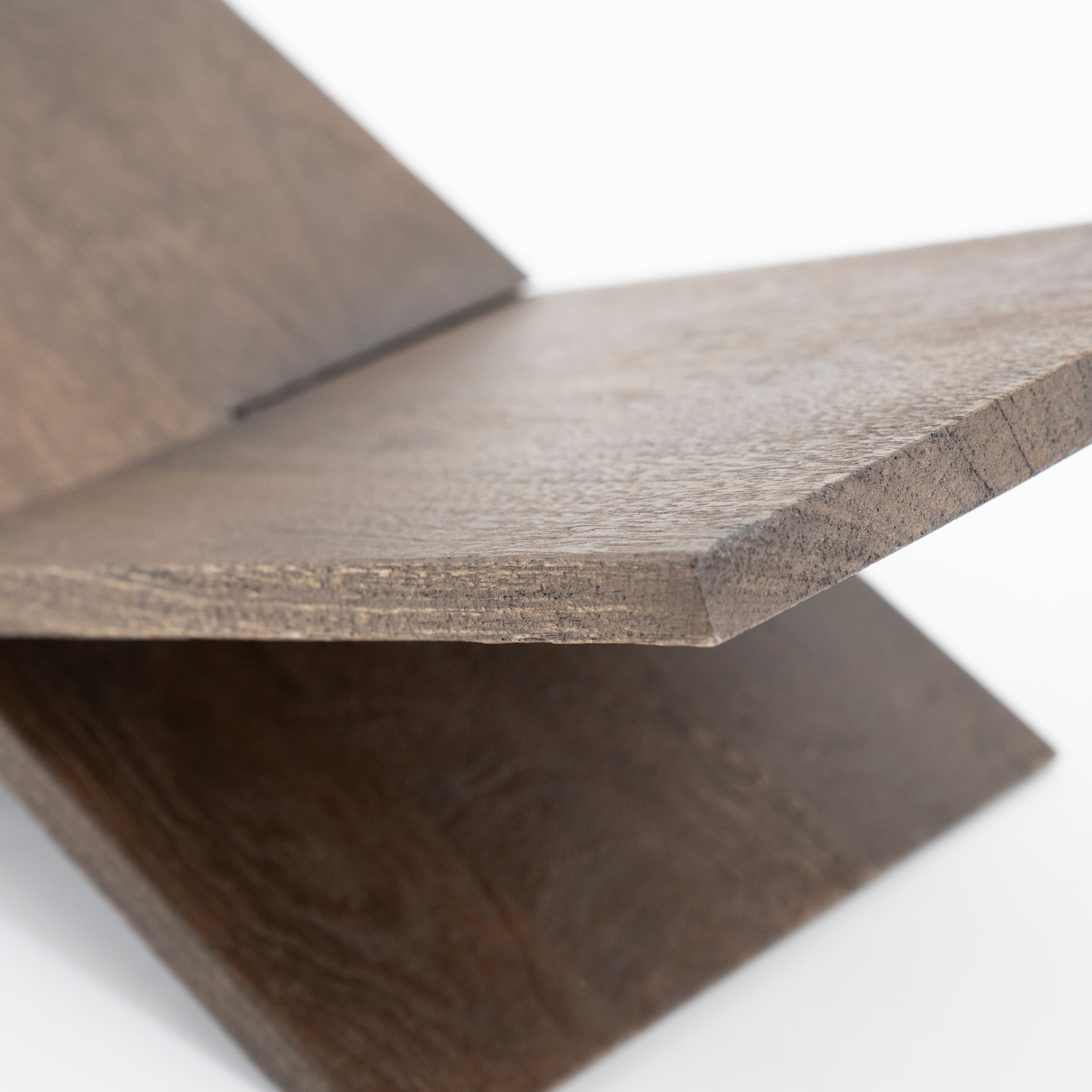 TEE Book Stand Mango Wood