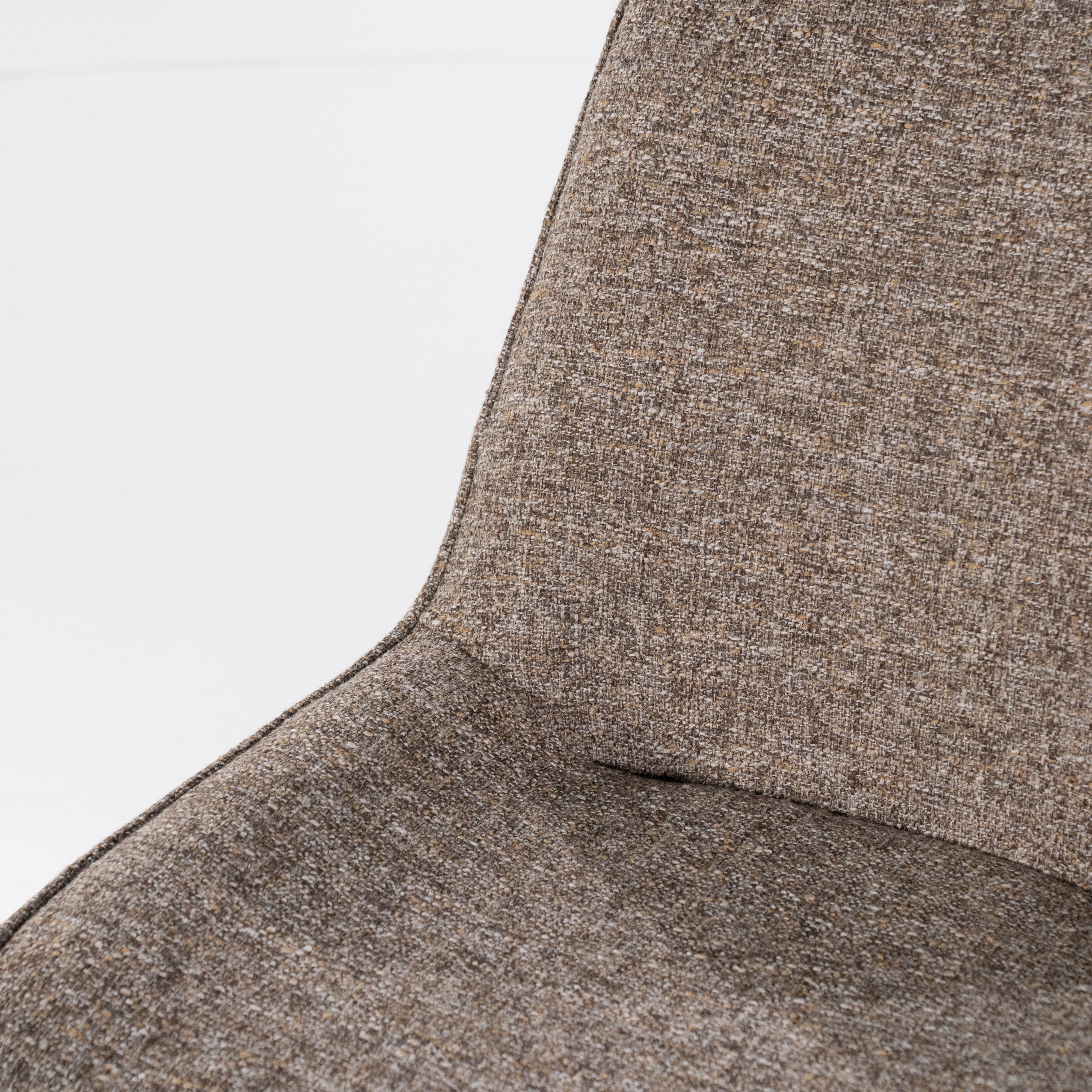 Stuhl BASE braun