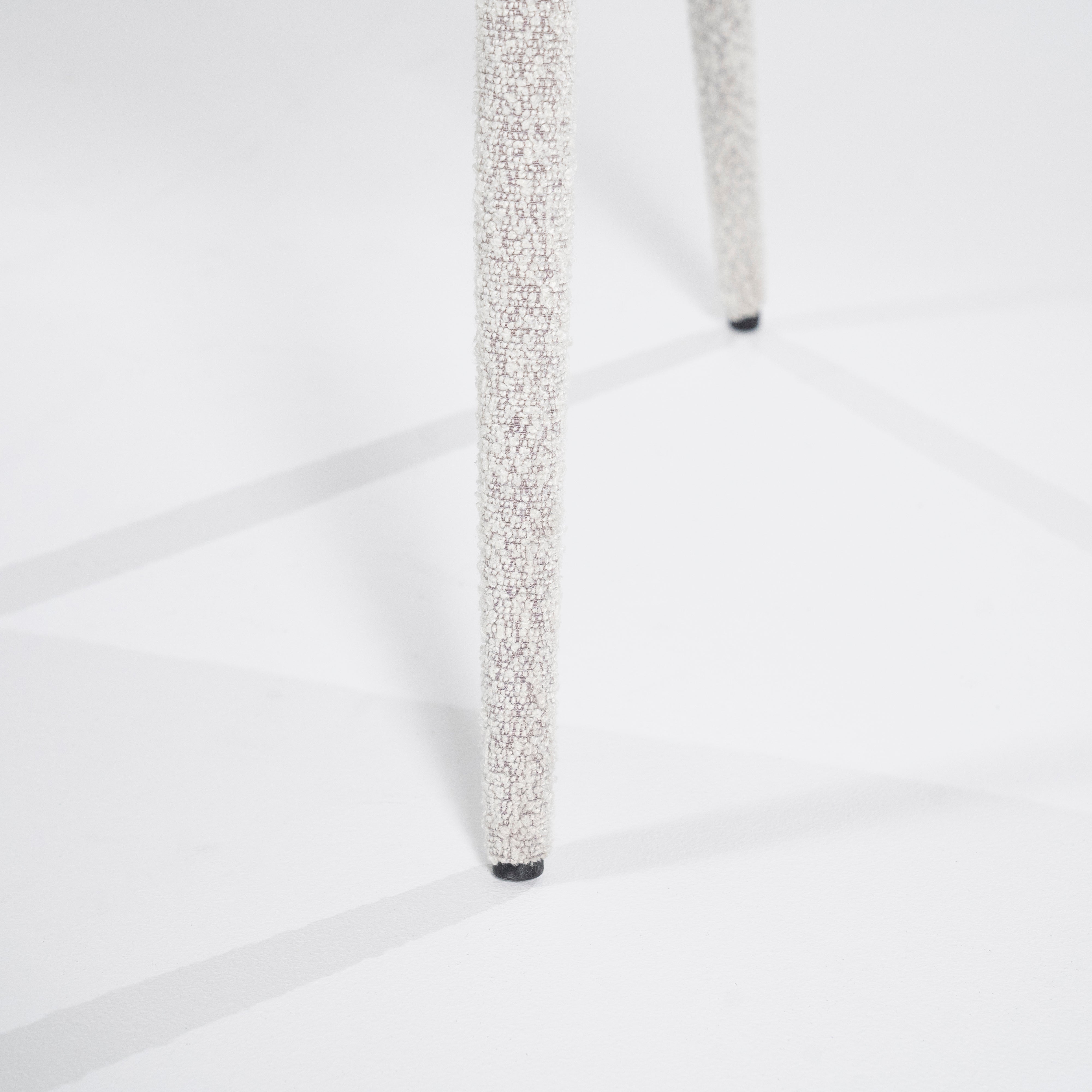 FIKA Cream Bench