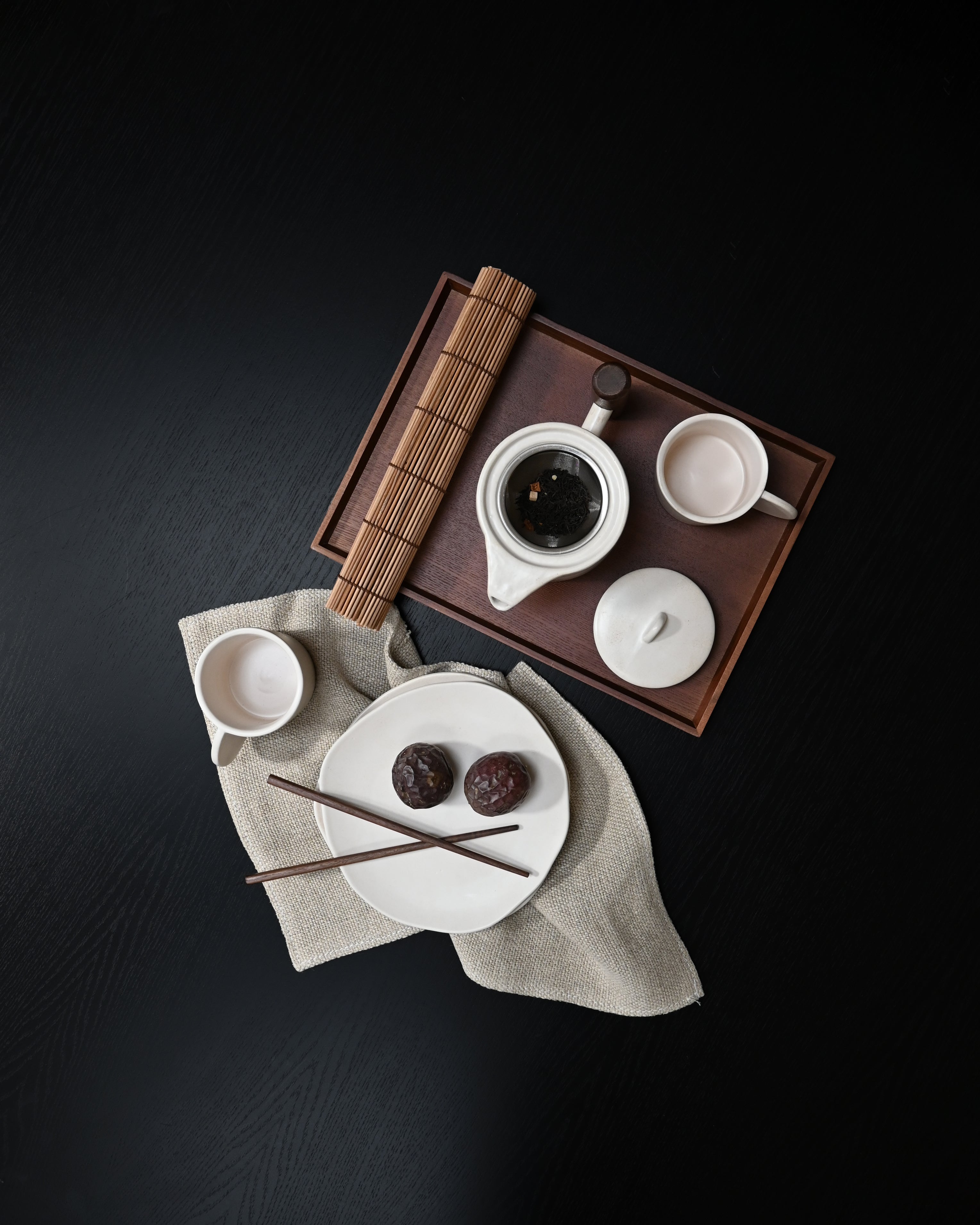 NATIVE Mug Set White Stoneware