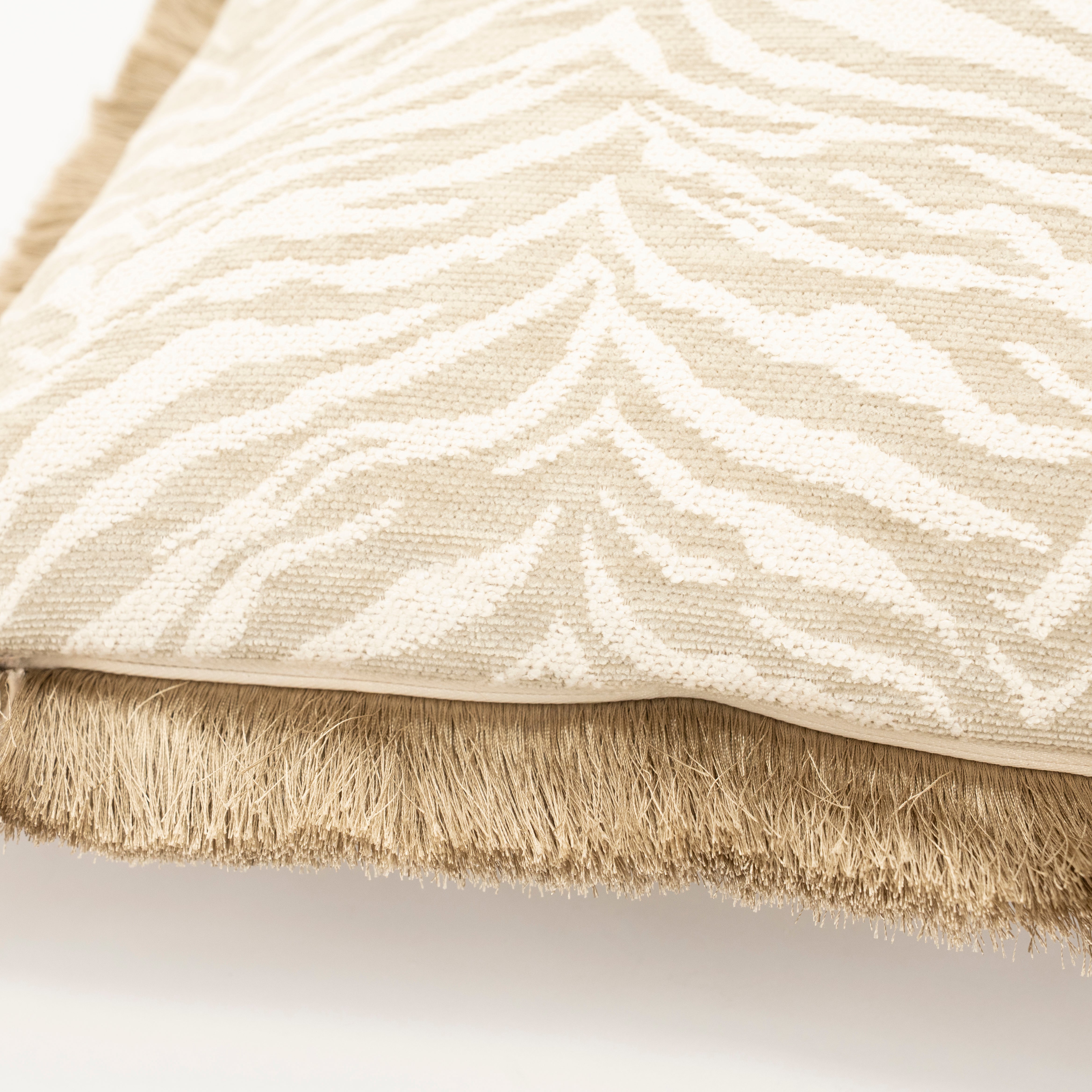 TIGRA cushion beige