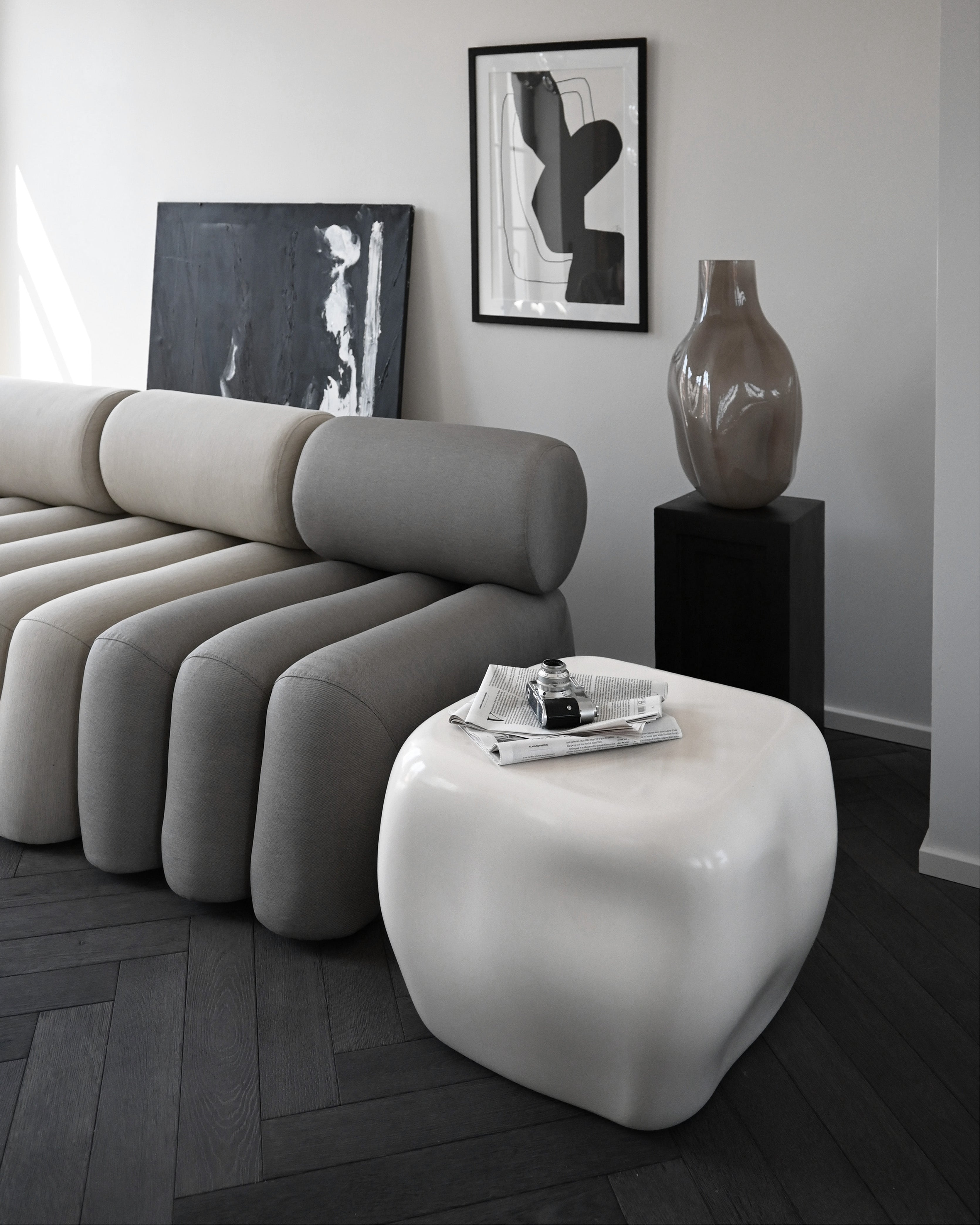 Couchtisch ISHI weiße Keramik