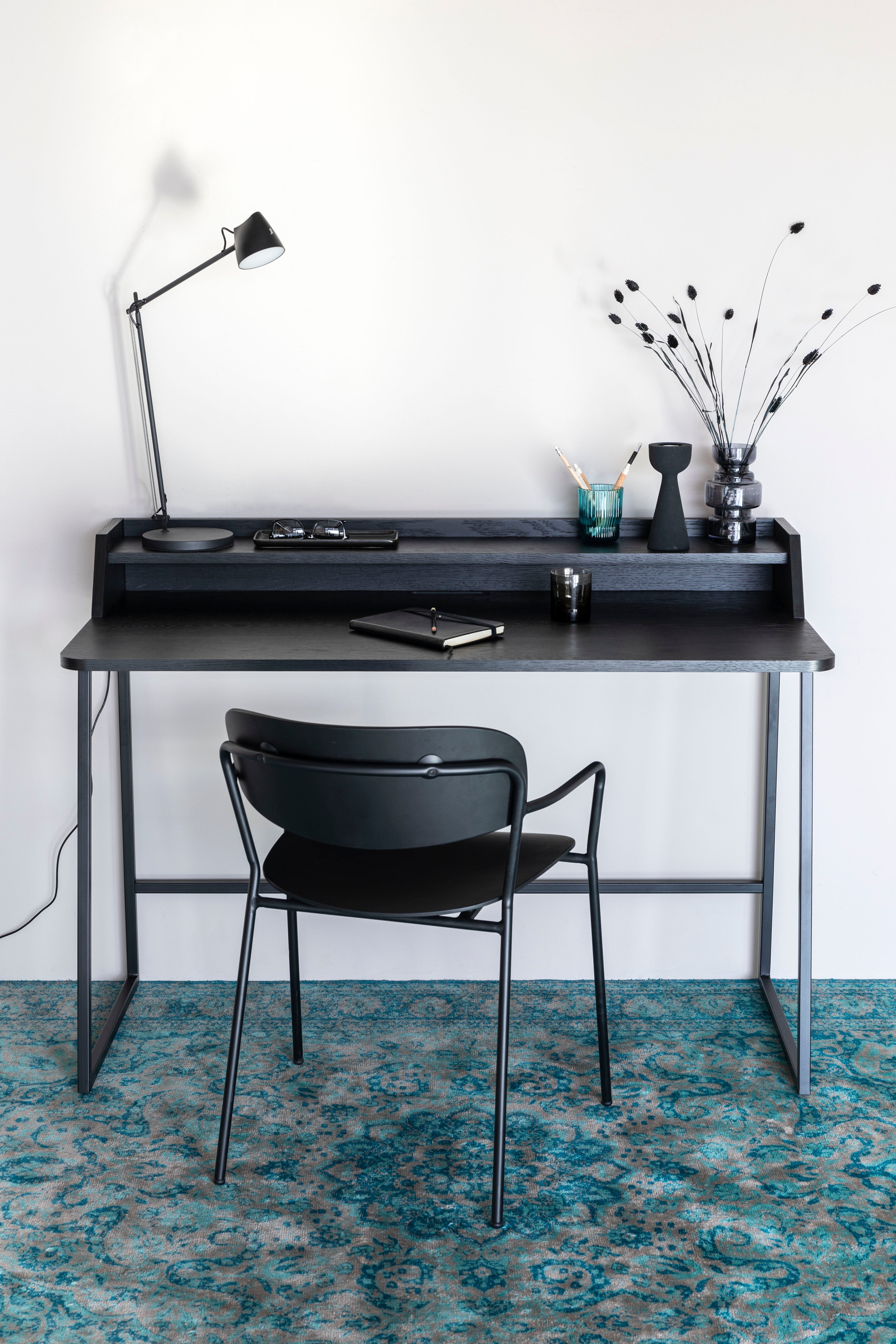 Desk with Giorgio Black Oak Veneer