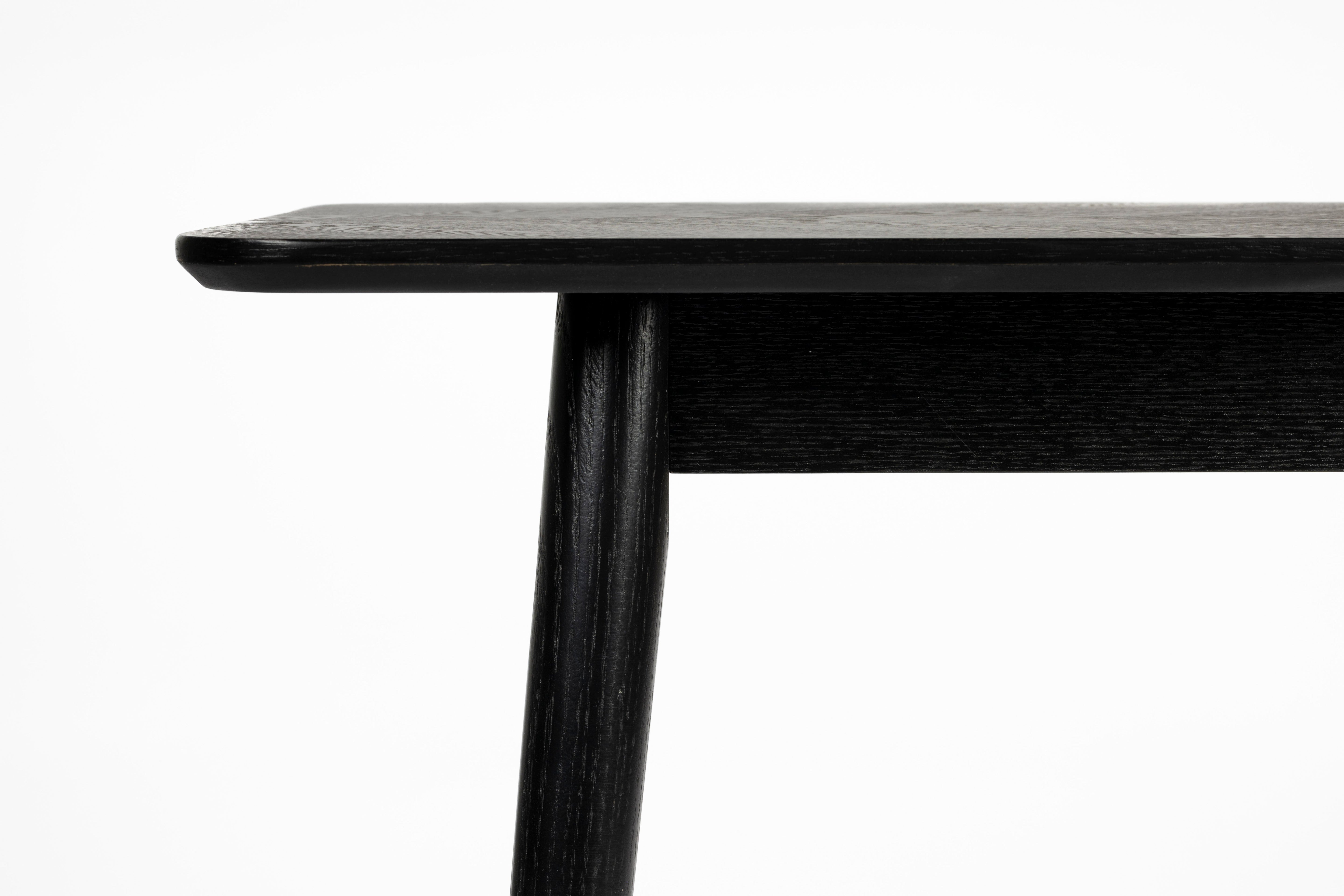 Fabio console black oak veneer