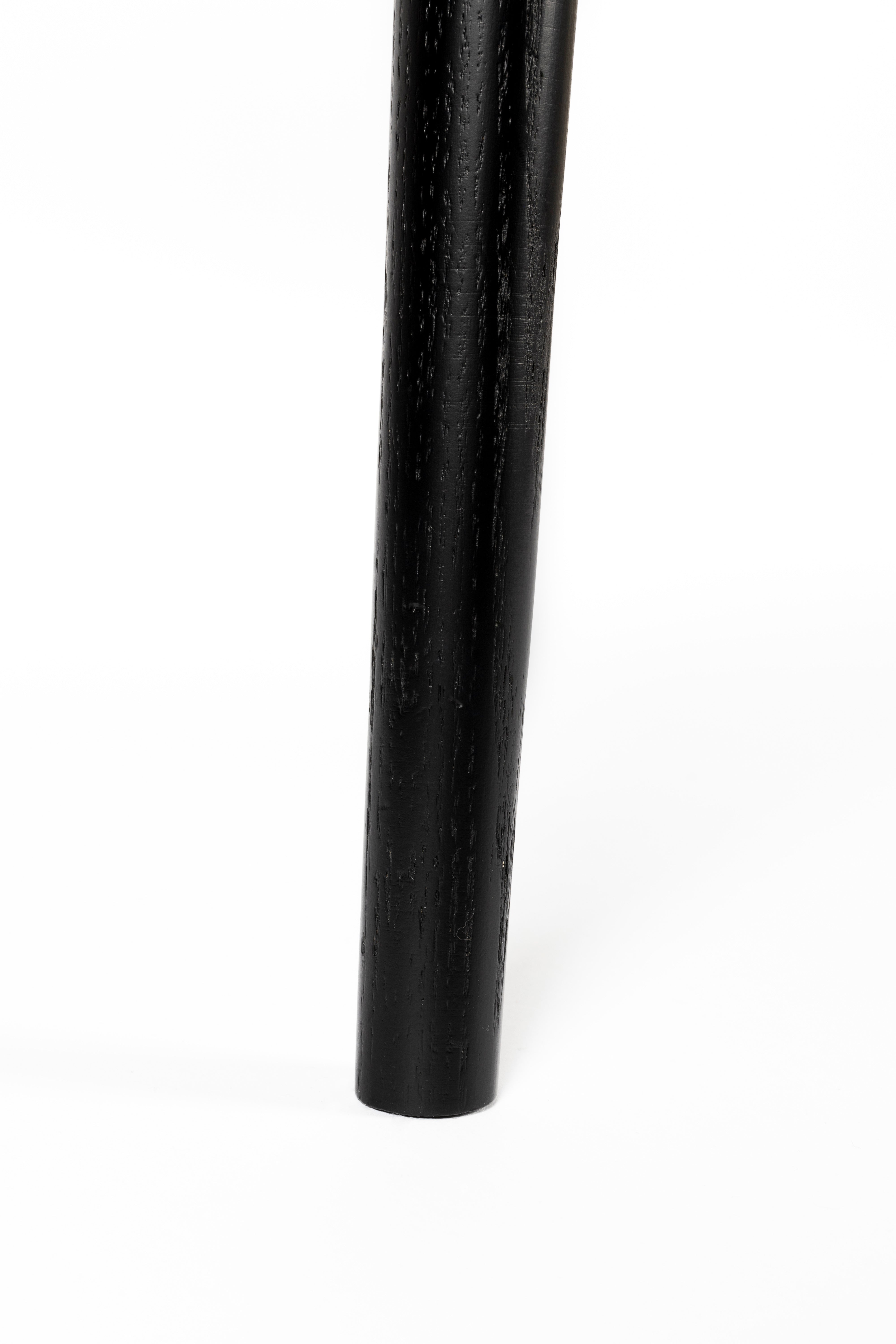 Fabio console black oak veneer