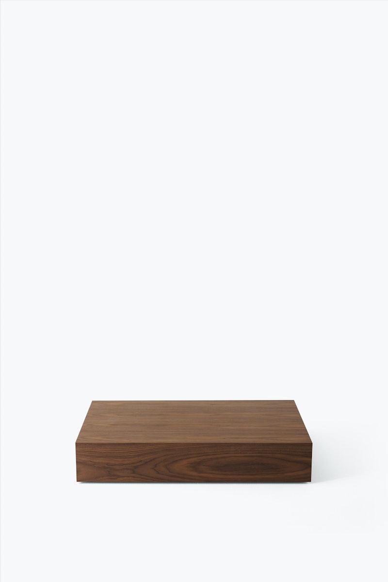 Mass veneer veneer coffee table