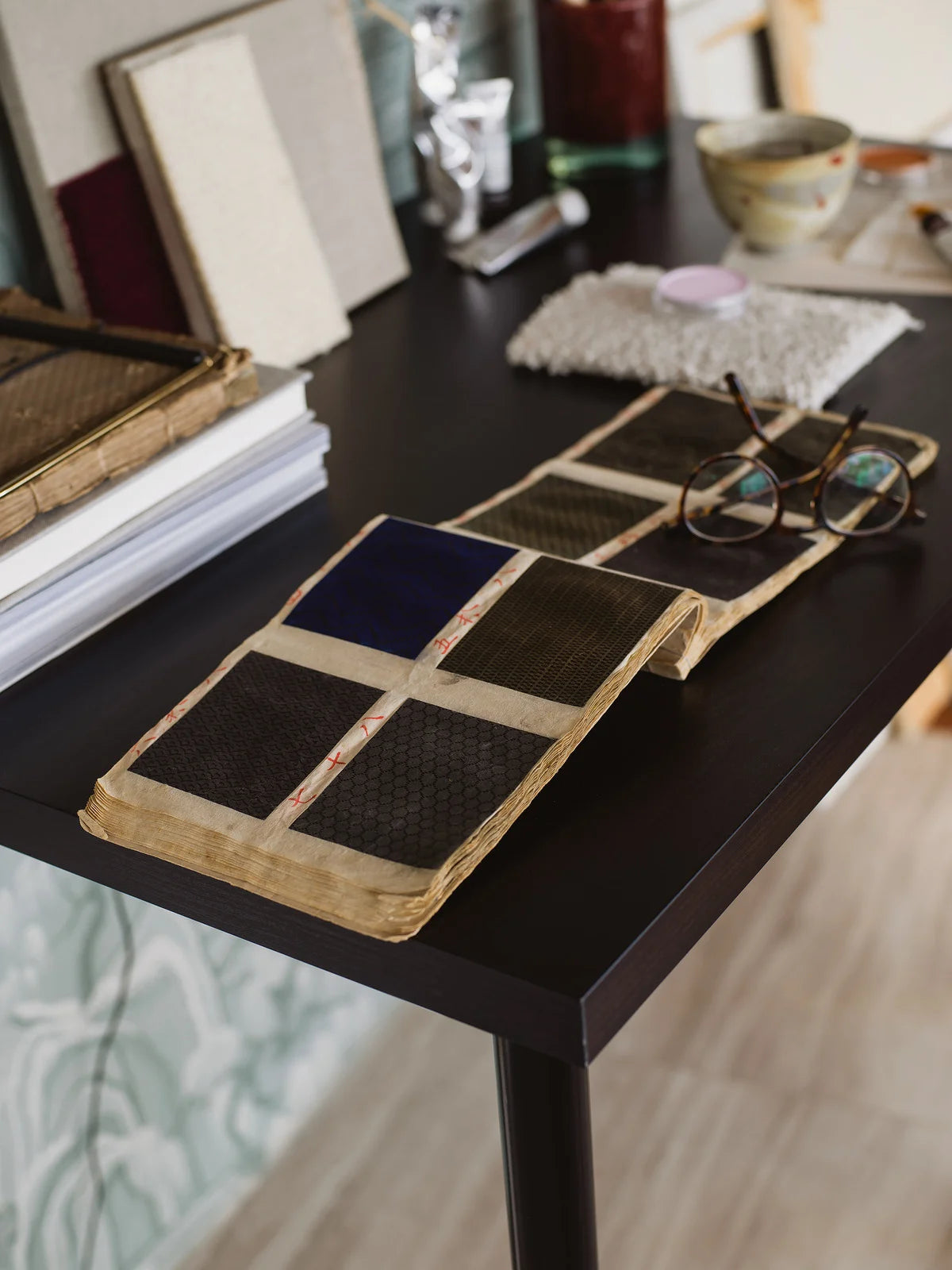 Non-woven paper wallpaper with landscape INDIGO GARDEN light green