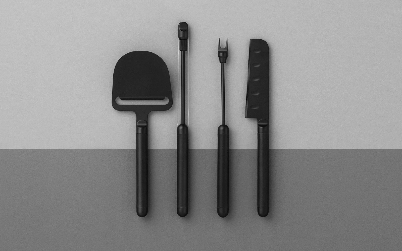 Käseheber PEBBLE schwarz