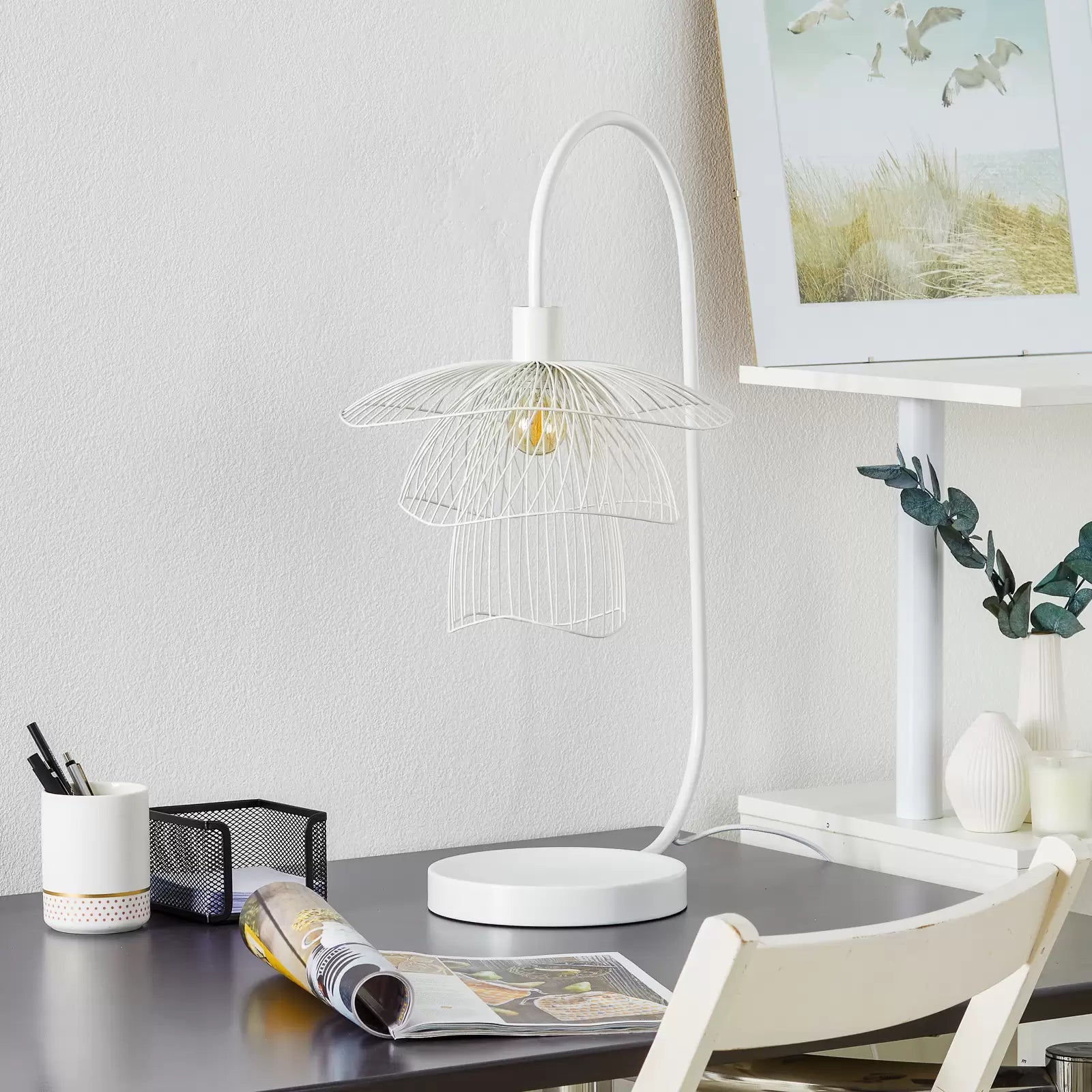 White papillon table lamp