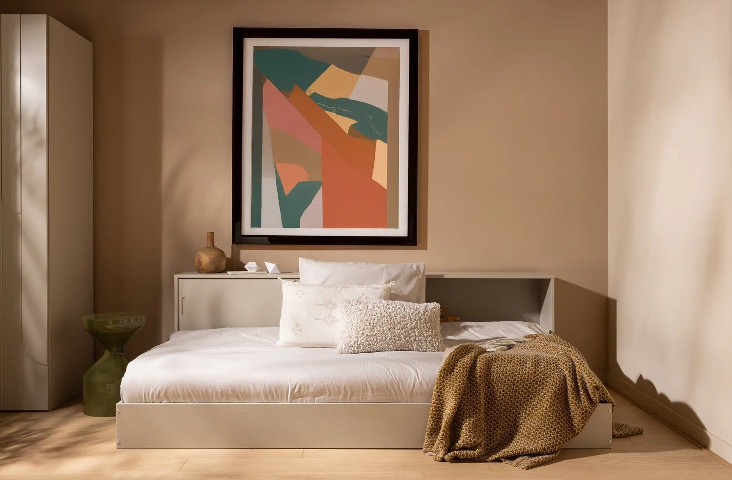 CARTER Beige Bed