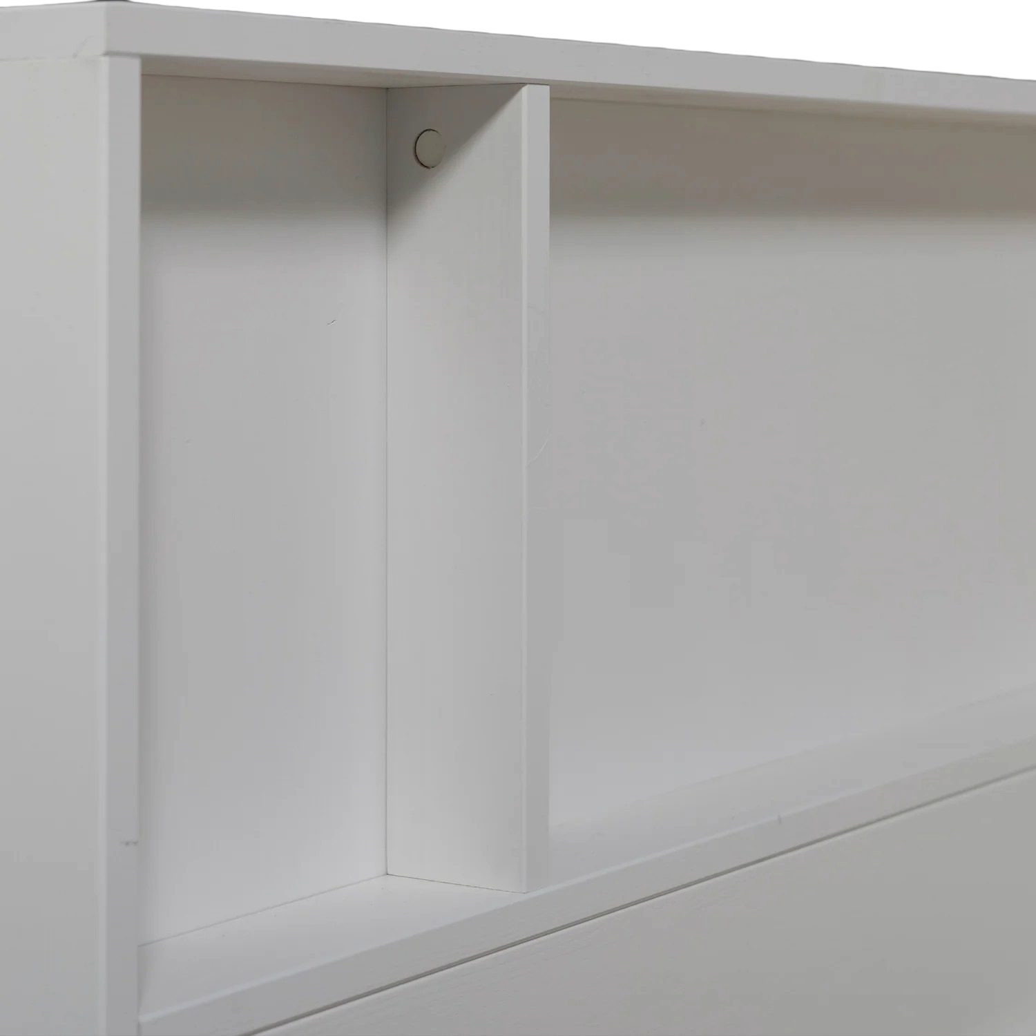 CARTER White Built-in Bed