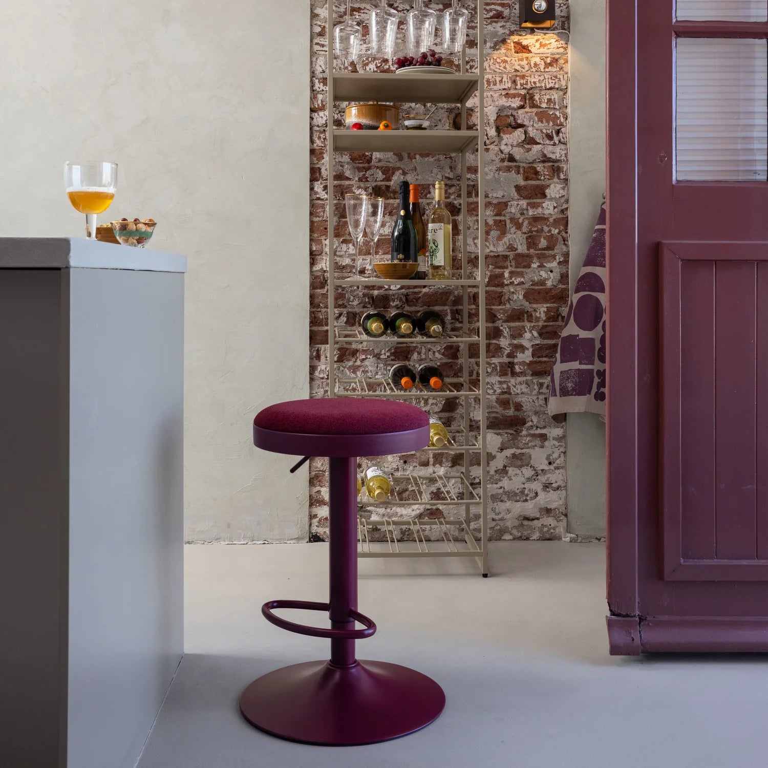 MEVO Adjustable Stool in Burgundy