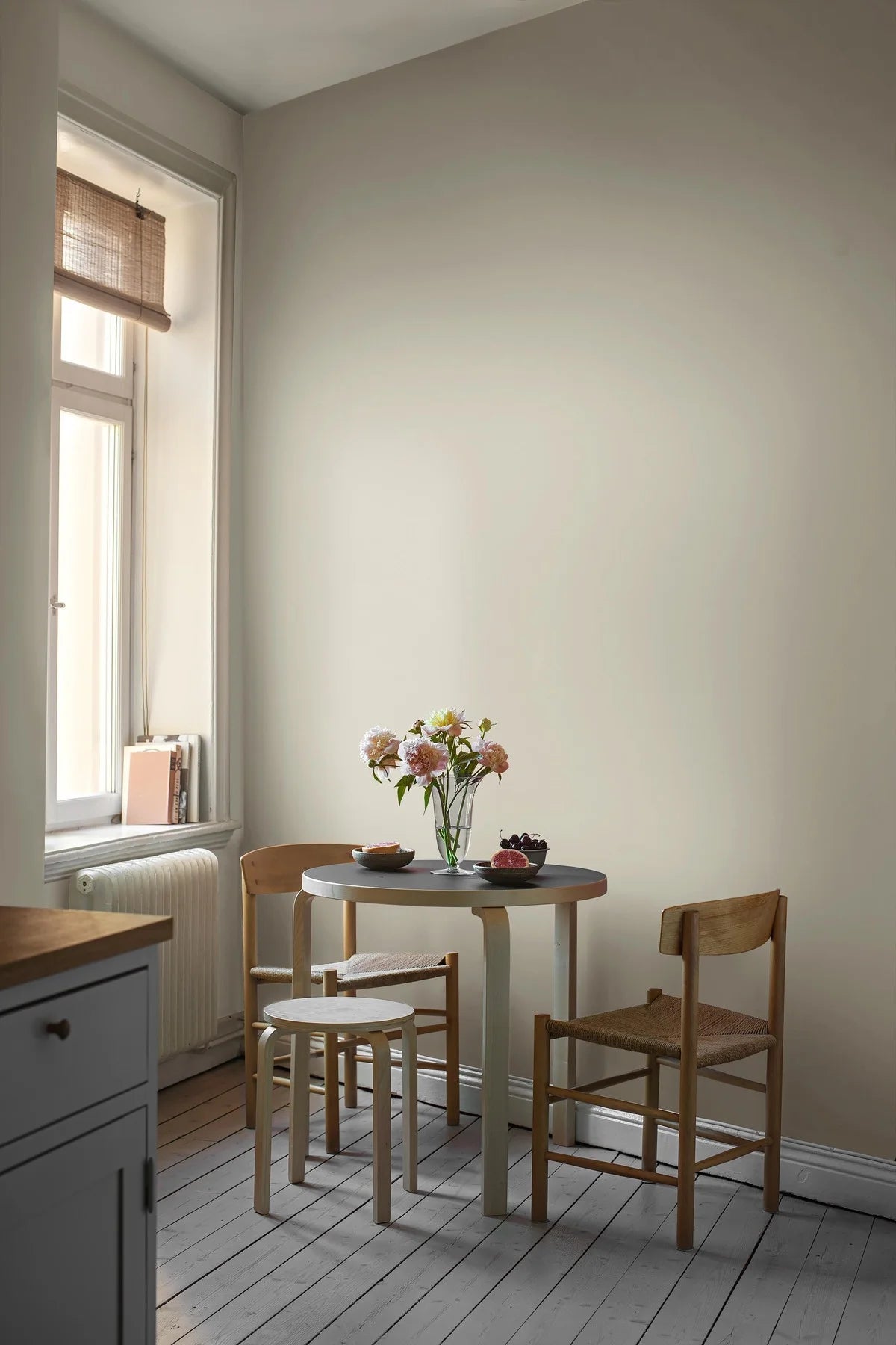 Structural wallpaper imitating linen LINEN - LIGHT LINEN light gray