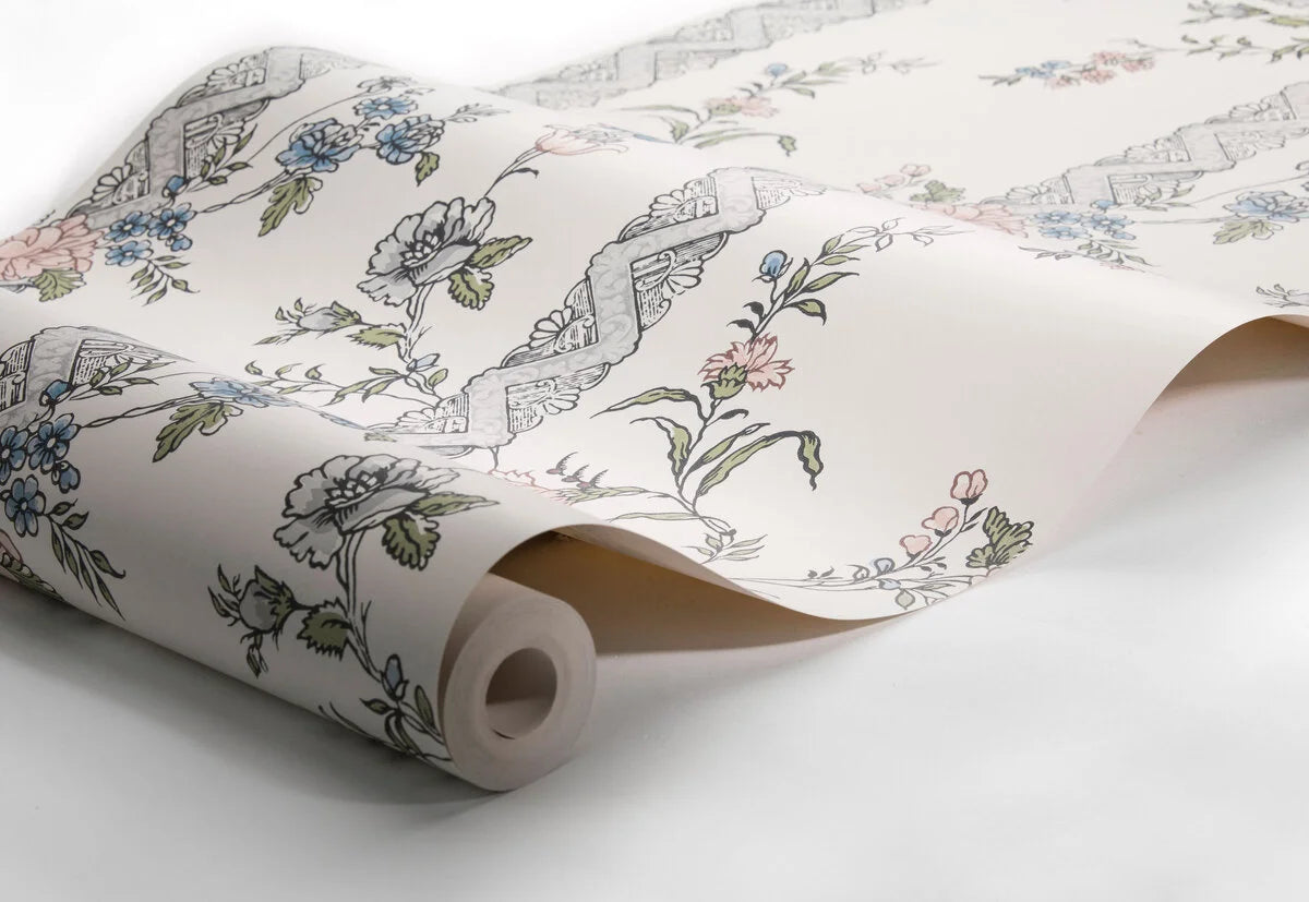 Tapete mit gestreiftem Pflanzenmuster SLOTTSTEATERN weiß mit grau