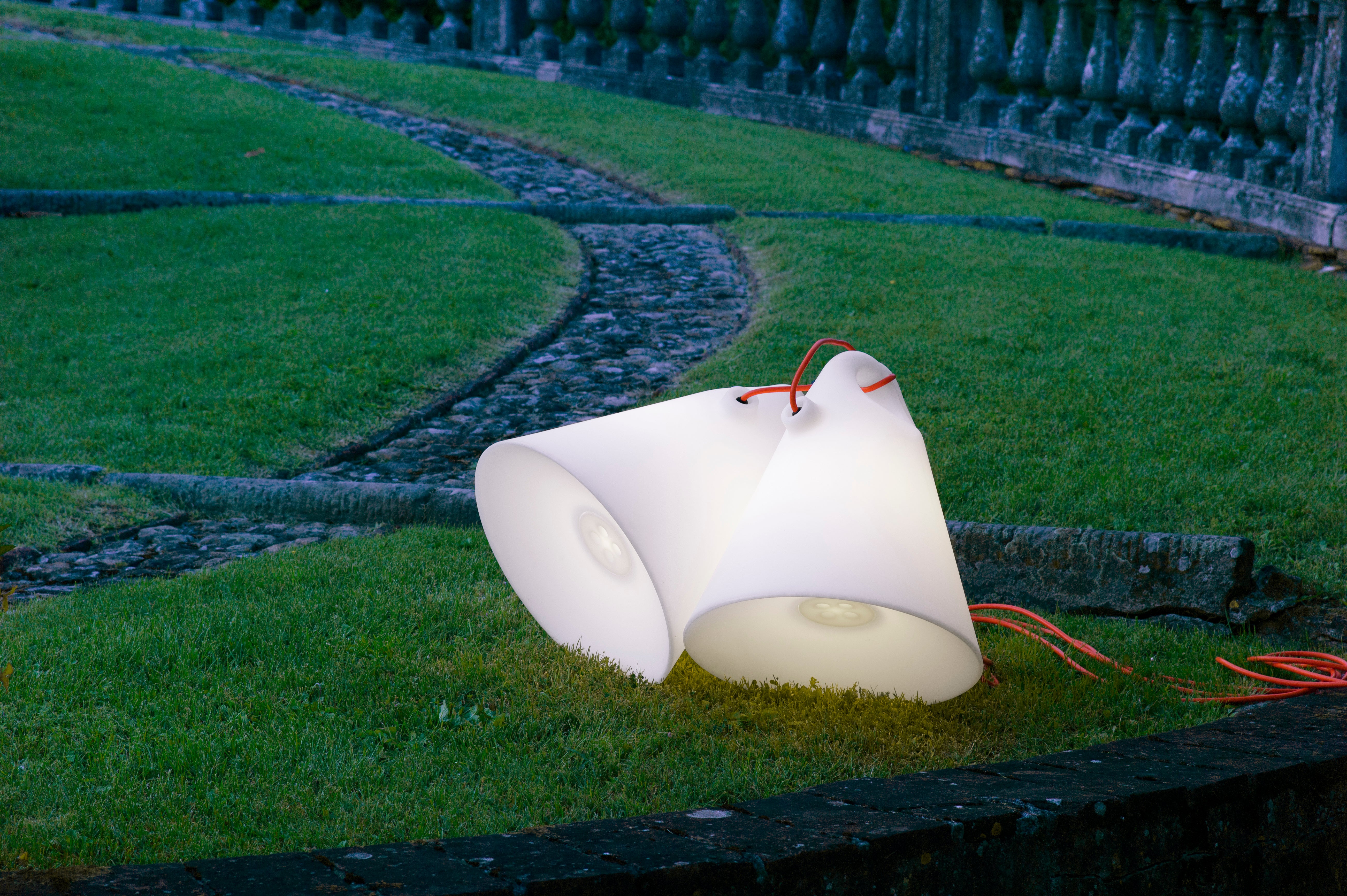 TRILLY White Outdoor Pendant Lamp