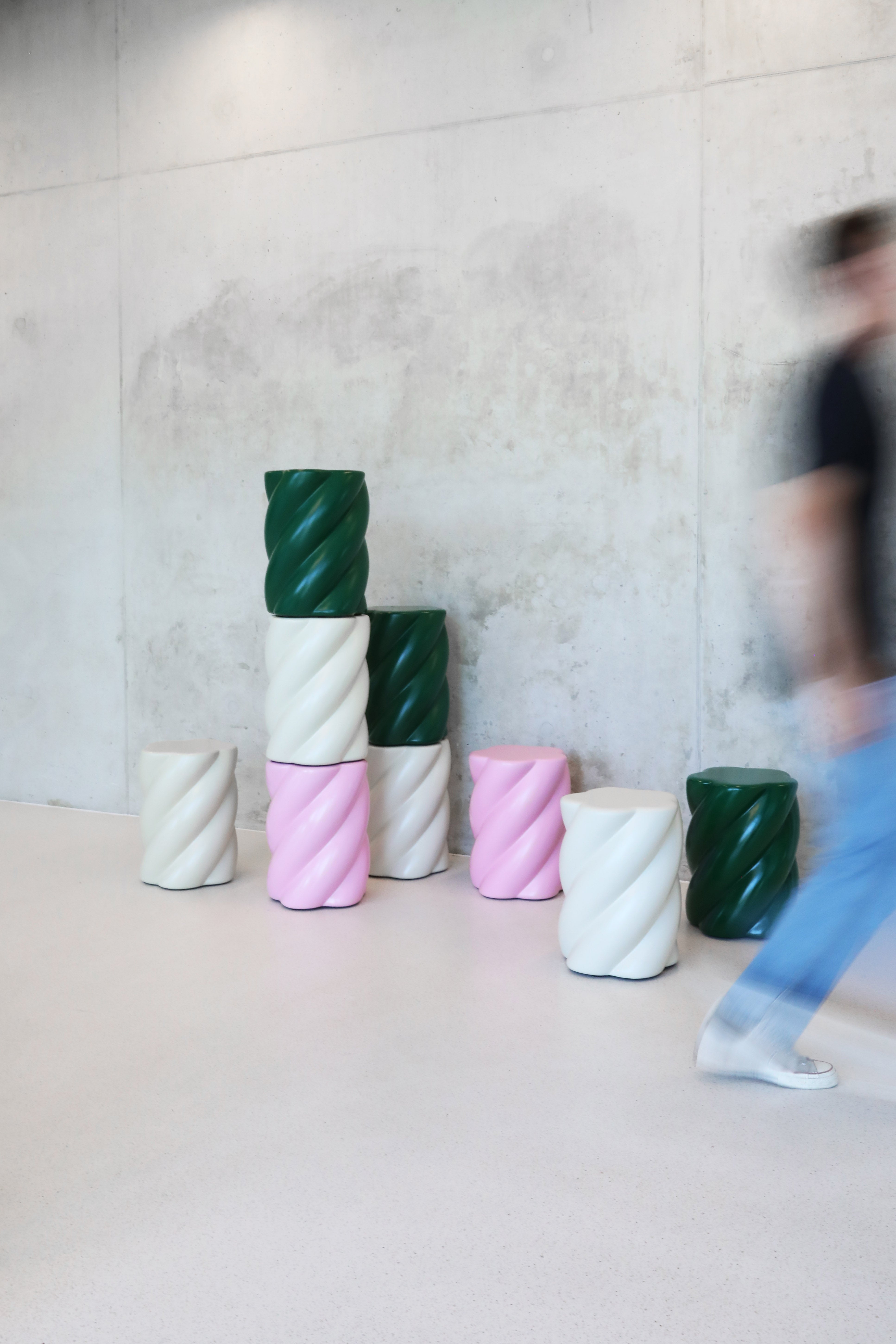 MARSHMALLOW Stool Pink