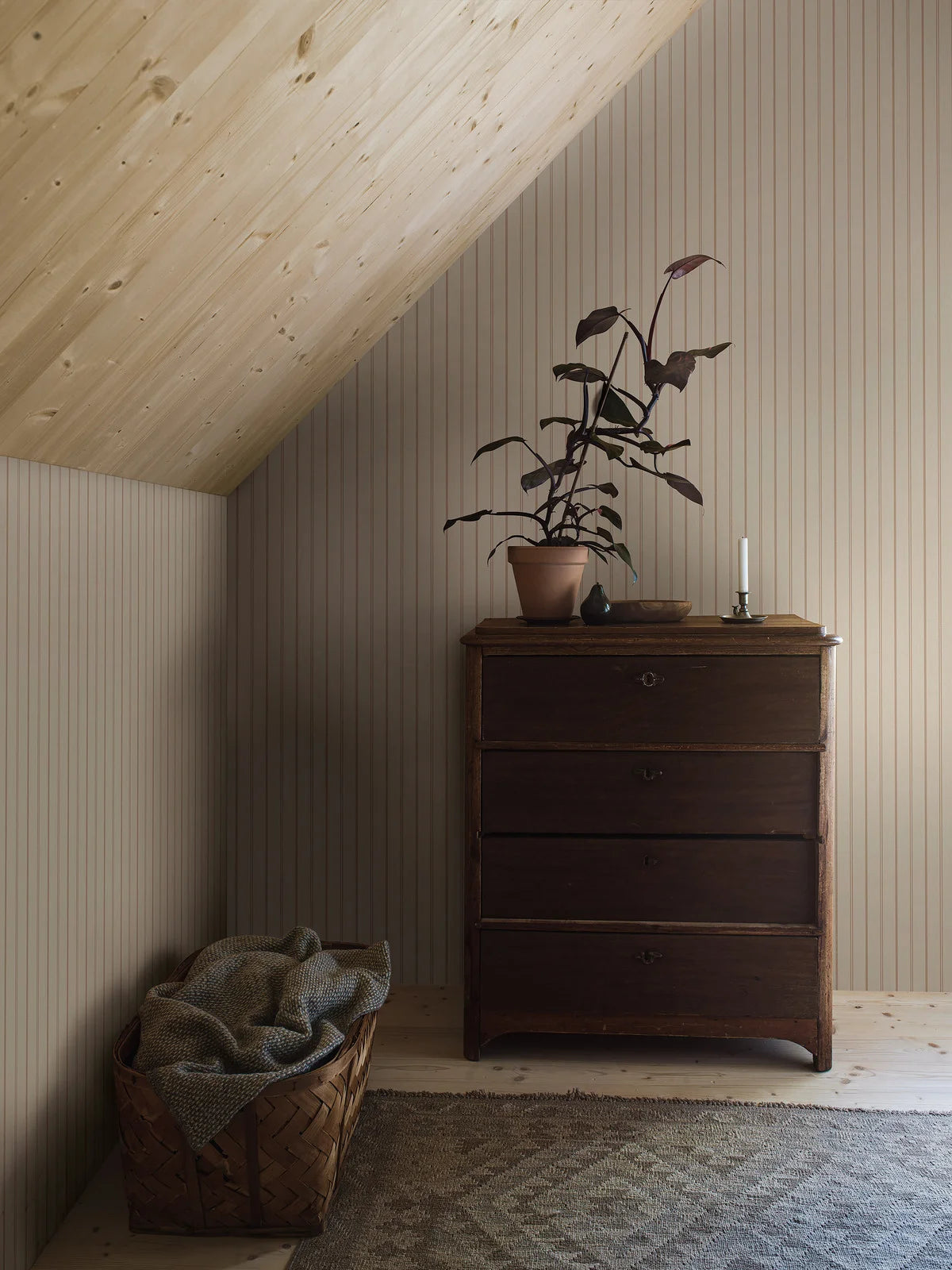 WOODLAND STRIPE Beige Wallpaper