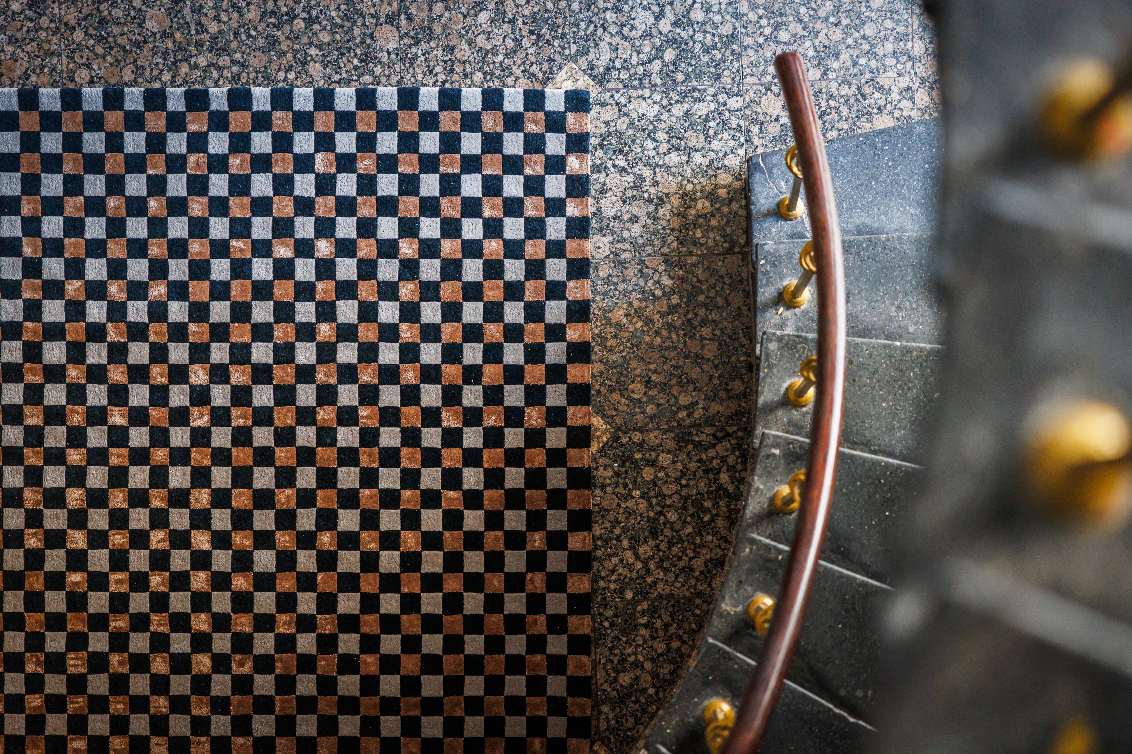 FLICKER black rug with gray and brown [Amelia]