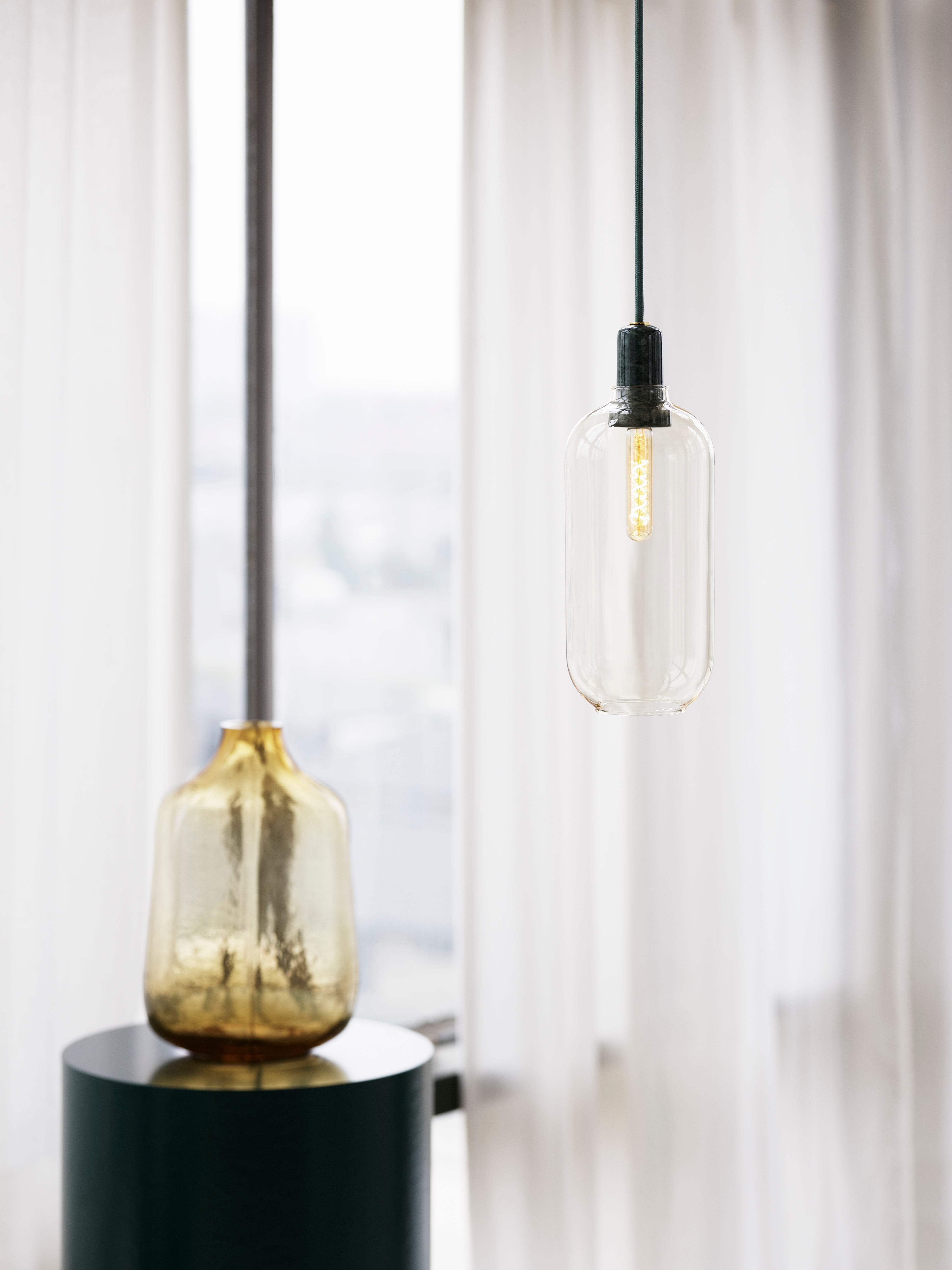 AMP LARGE Hängelampe gelbes Glas mit grünem Marmor