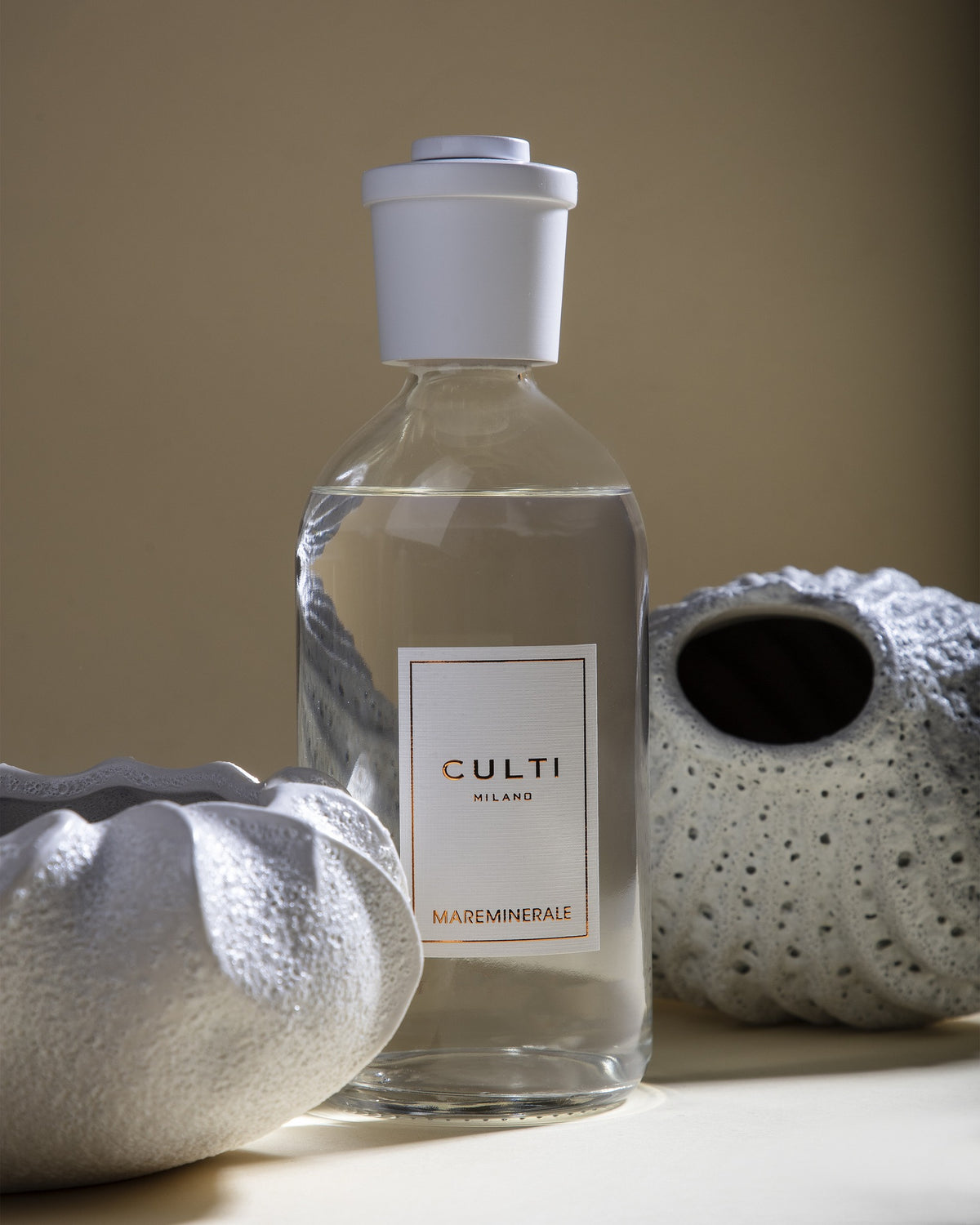 STILE - ARAMARA scented diffuser with notes of bitter orange, bergamot, and sandalwood