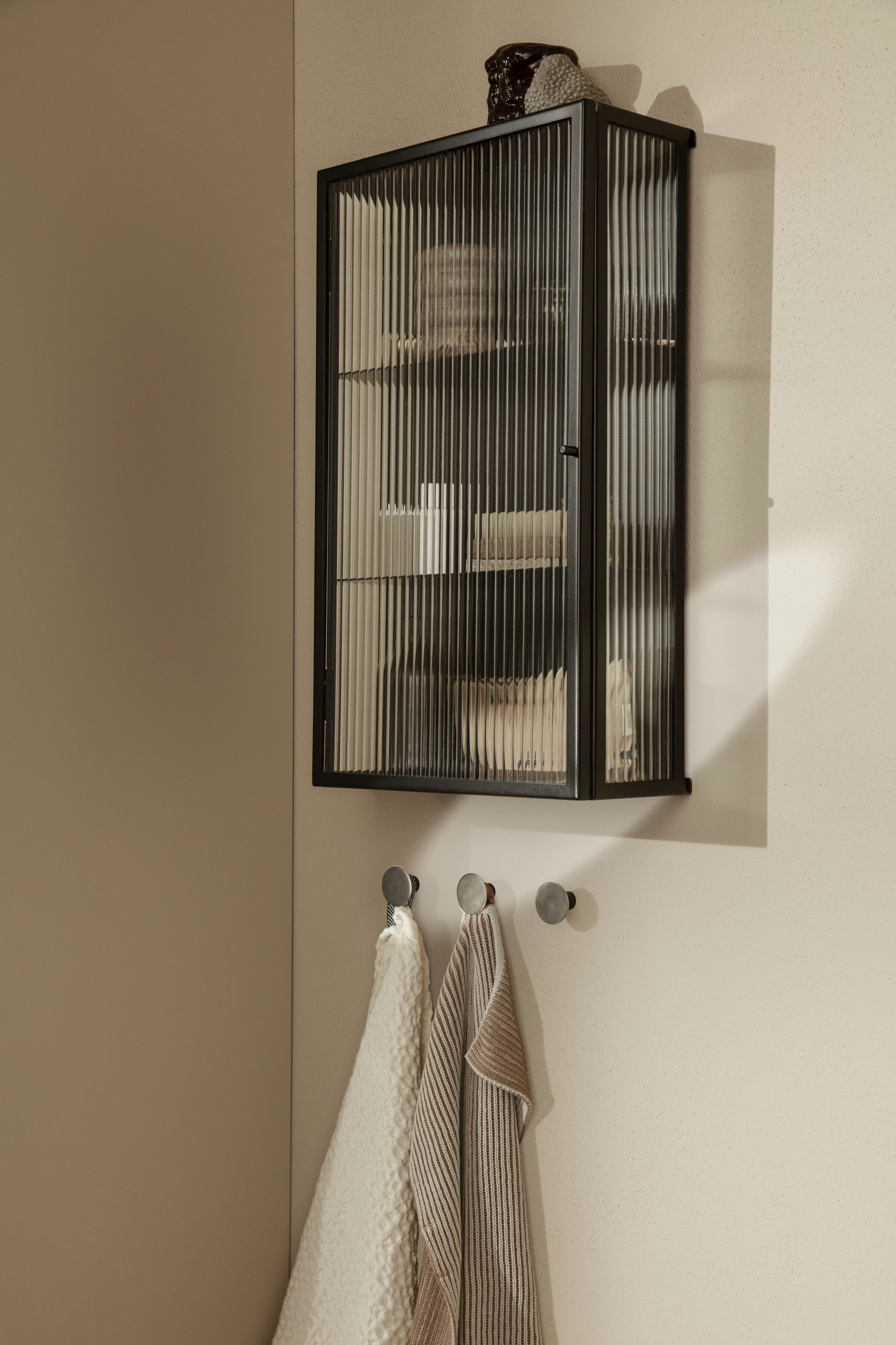 Haze black hanging cabinet