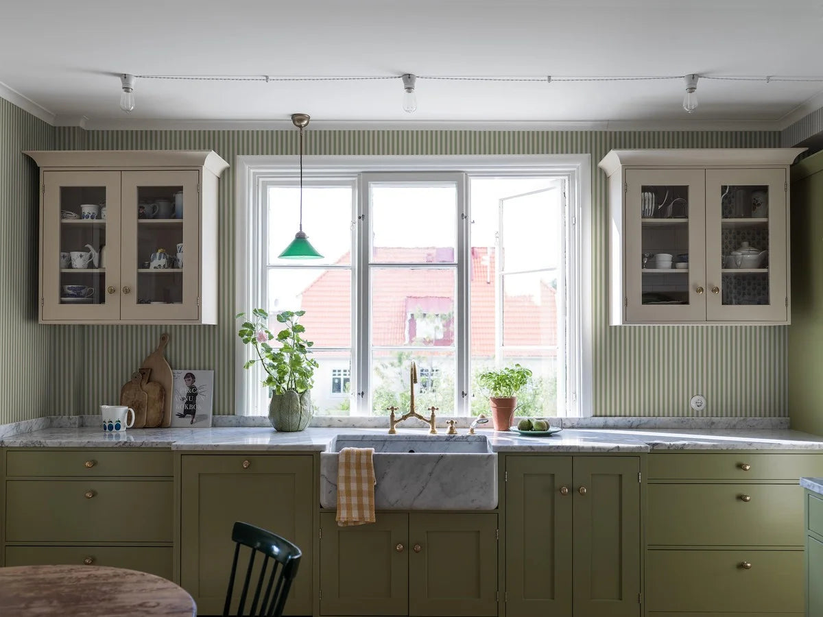 MÖLLE STRIPE Green and Beige Striped Wallpaper