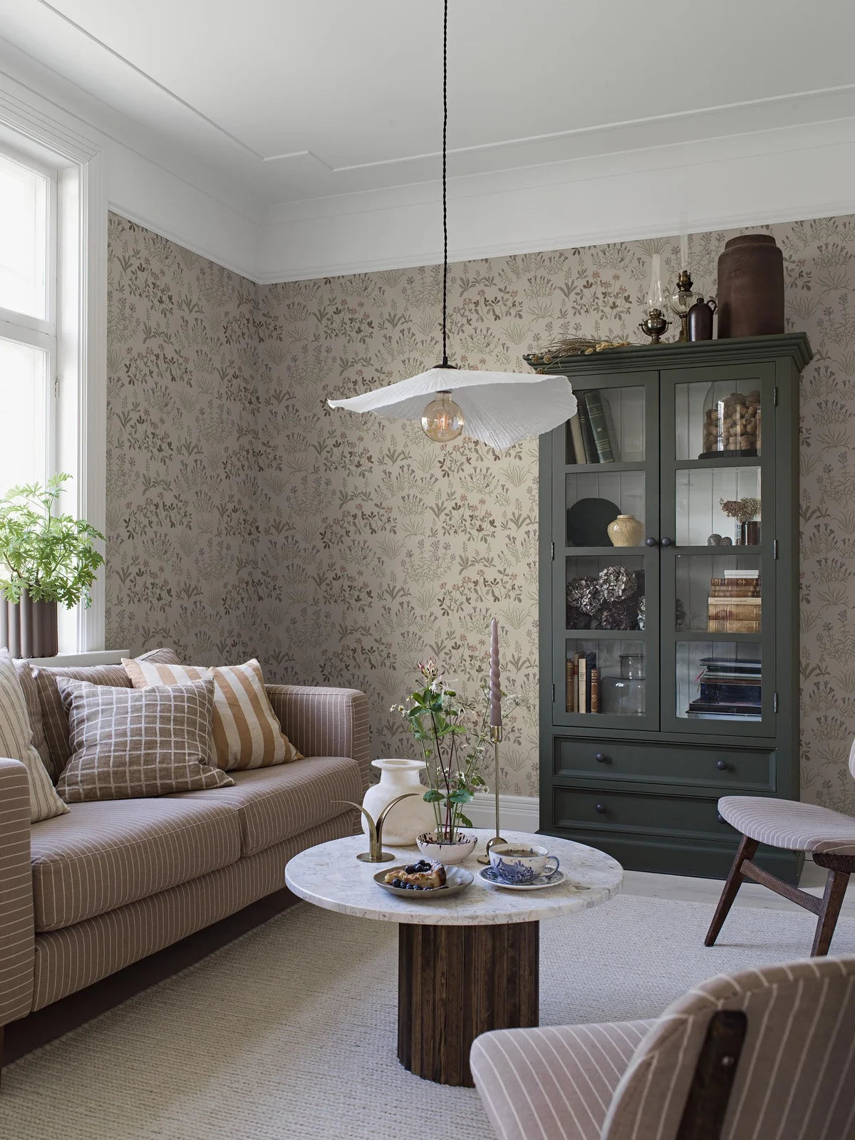 NORAS ANG Beige Floral Plant Motif Wallpaper with Brown