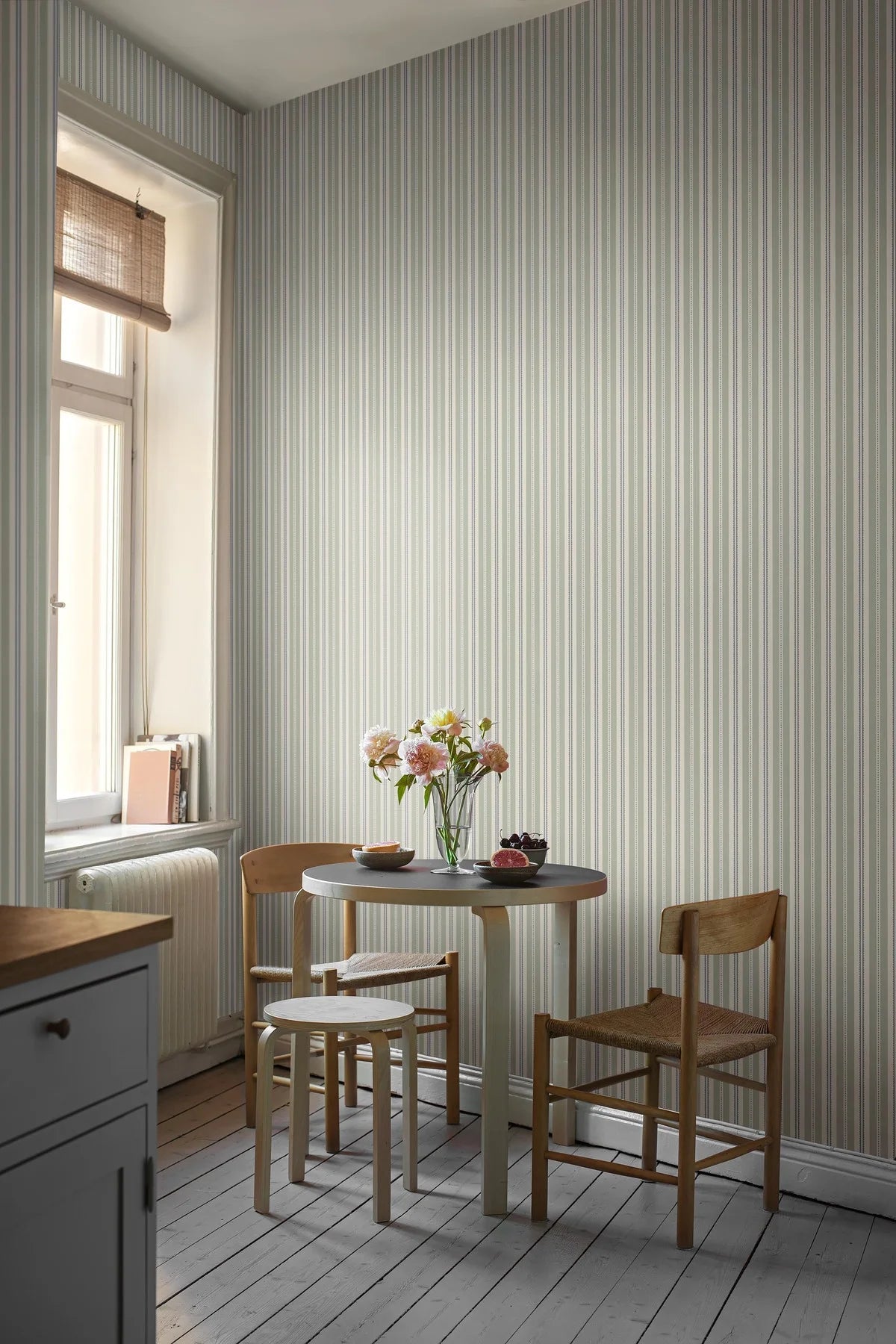 HEDDA Gray and White Striped Wallpaper