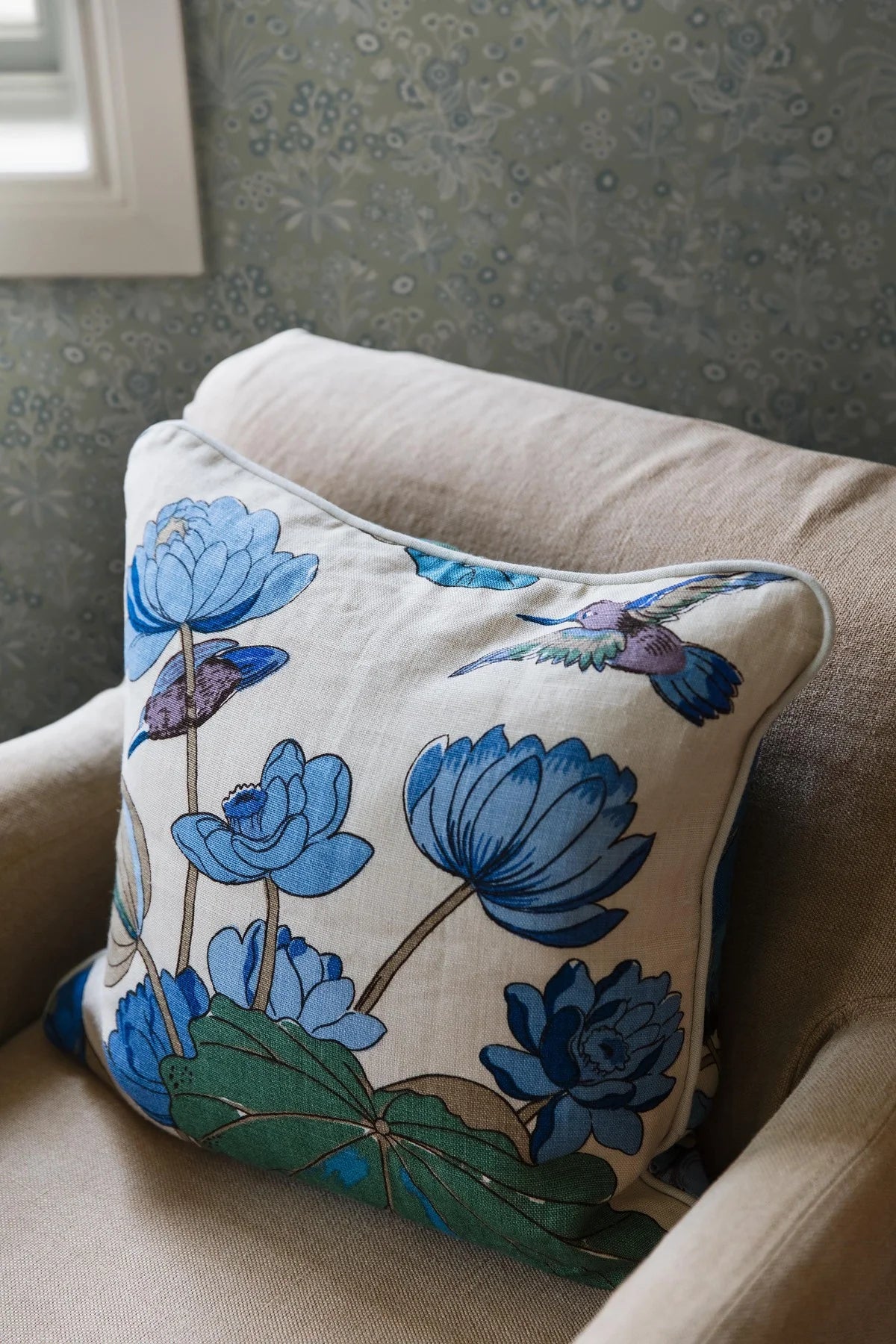 TUVA Khaki Floral Pattern Wallpaper with Cream