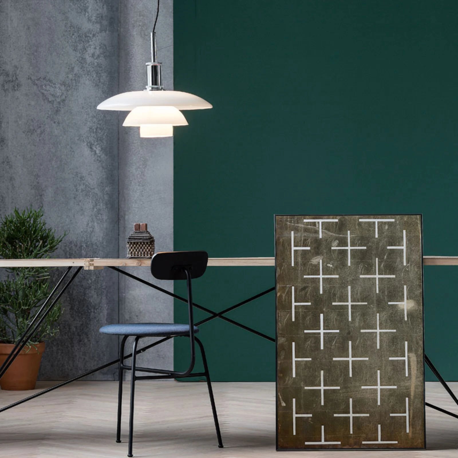 PH 3½-3 White Pendant Lamp with Brass Finish