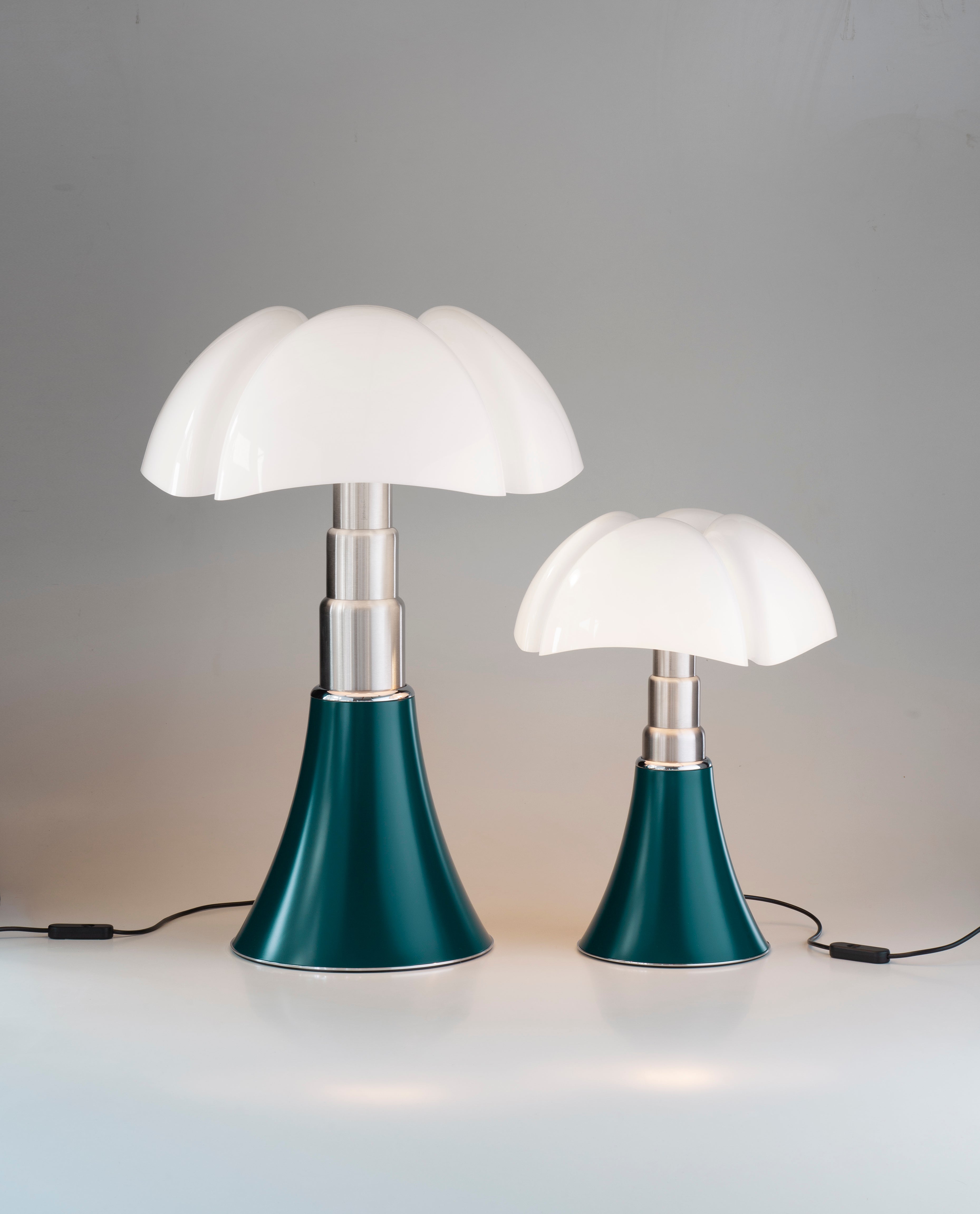 PIPISTRELLO Table Lamp with Opal Shade and Dark Green Base
