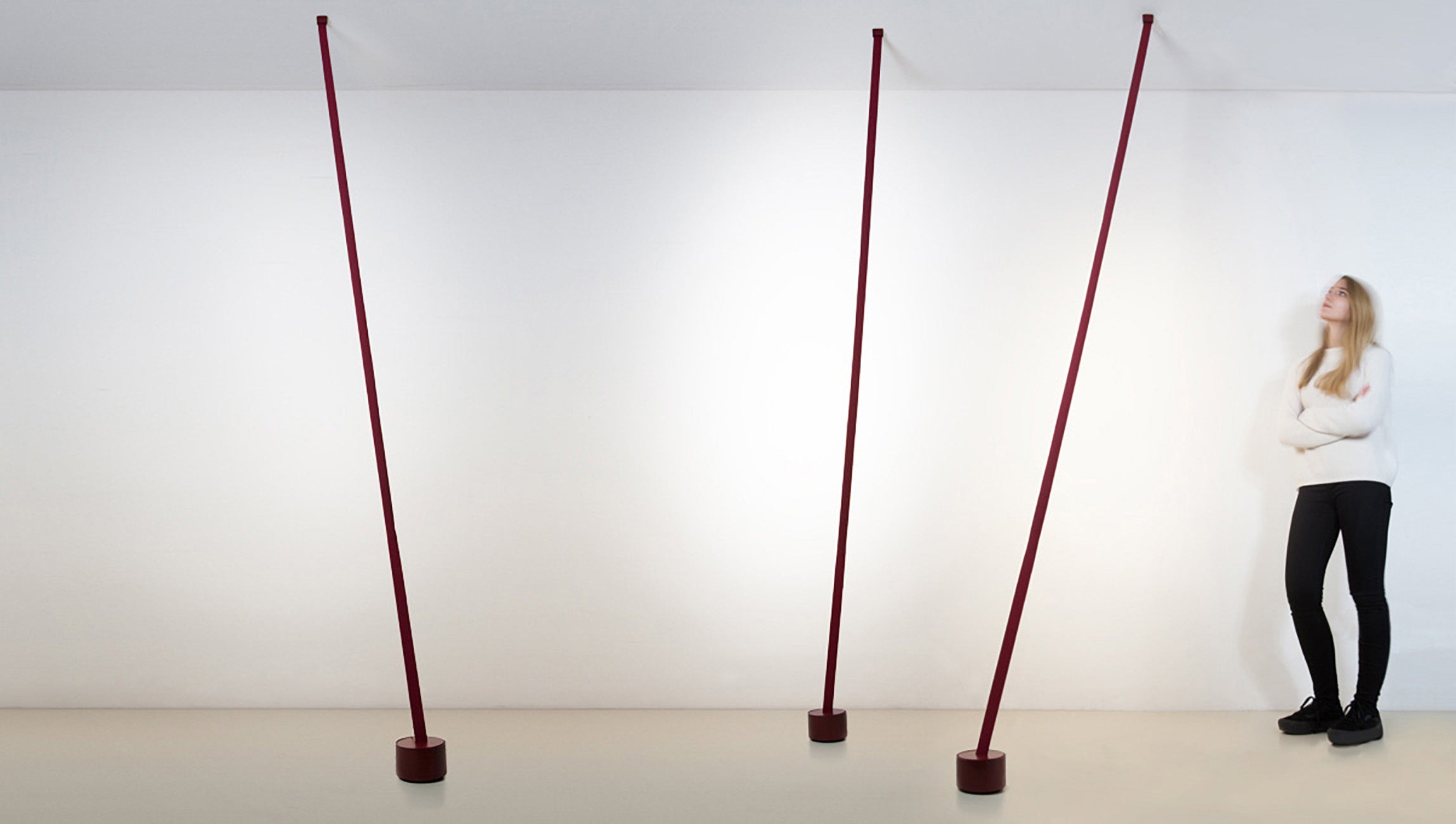ELASTICA blue floor lamp
