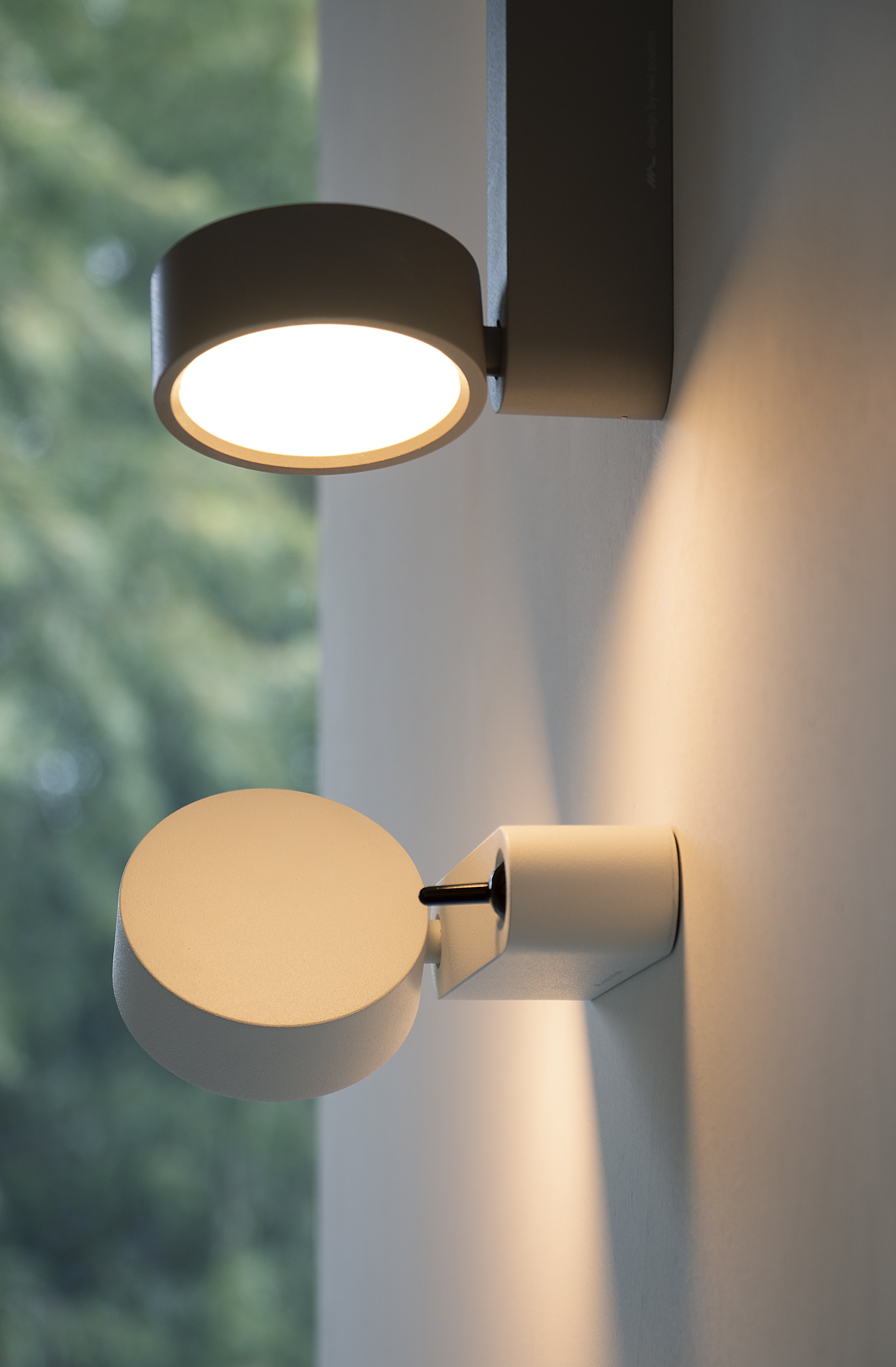TOGGLE wall lamp in anthracite