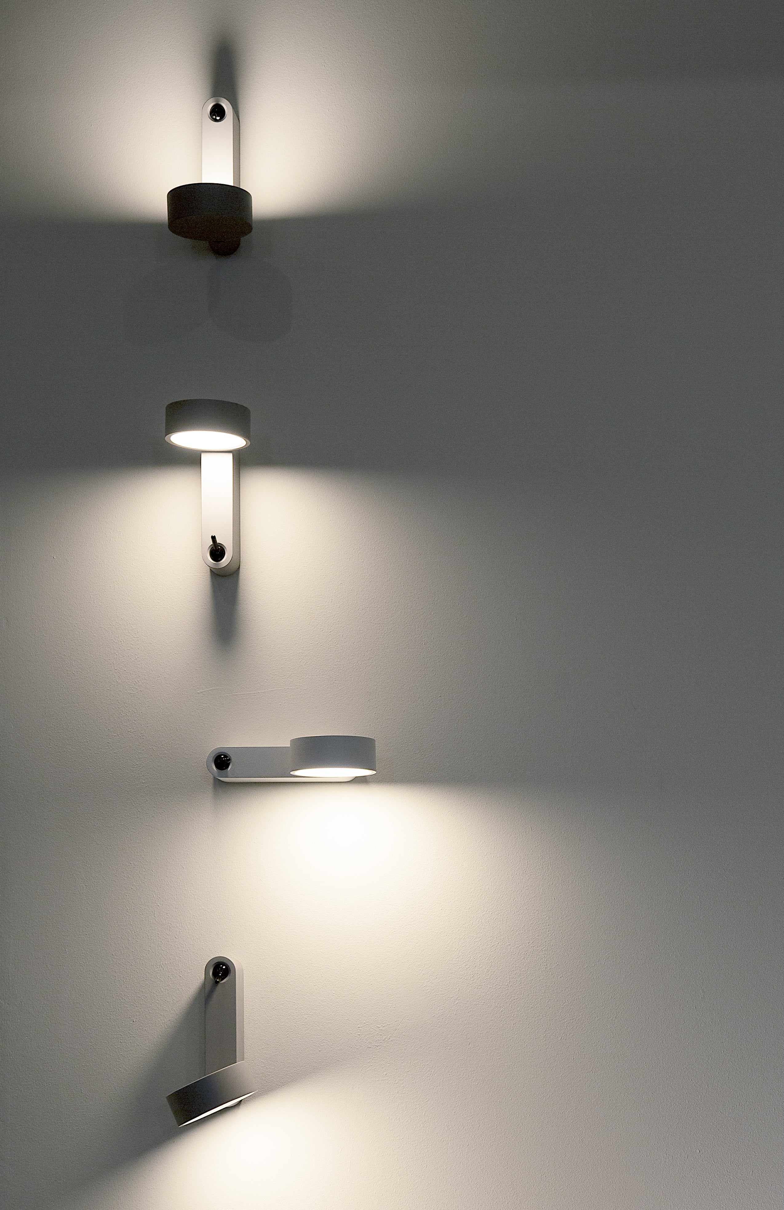 TOGGLE wall lamp in anthracite