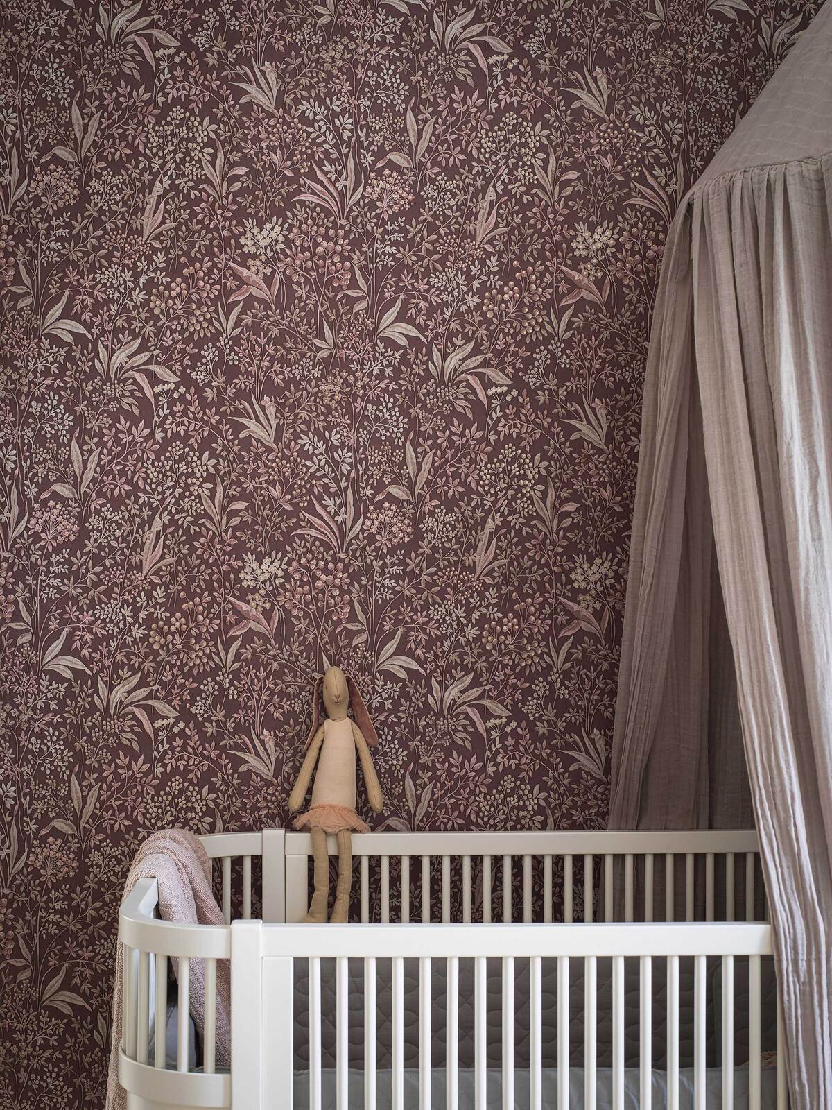 Non-woven paper wallpaper with a botanical pattern NOCTURNE burgundy