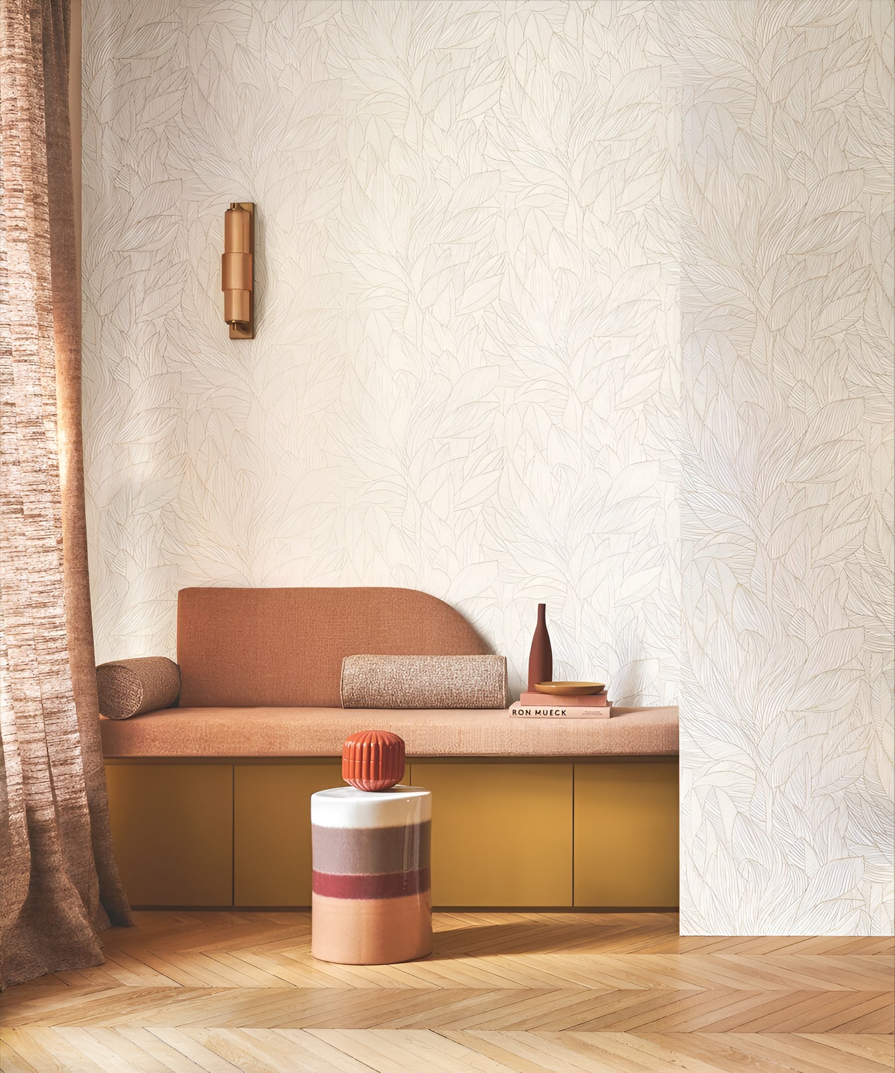 Vlies-Tapete mit Pflanzenmotiv HOSTA - IVOIRE/DORÉ Elfenbein mit Gold