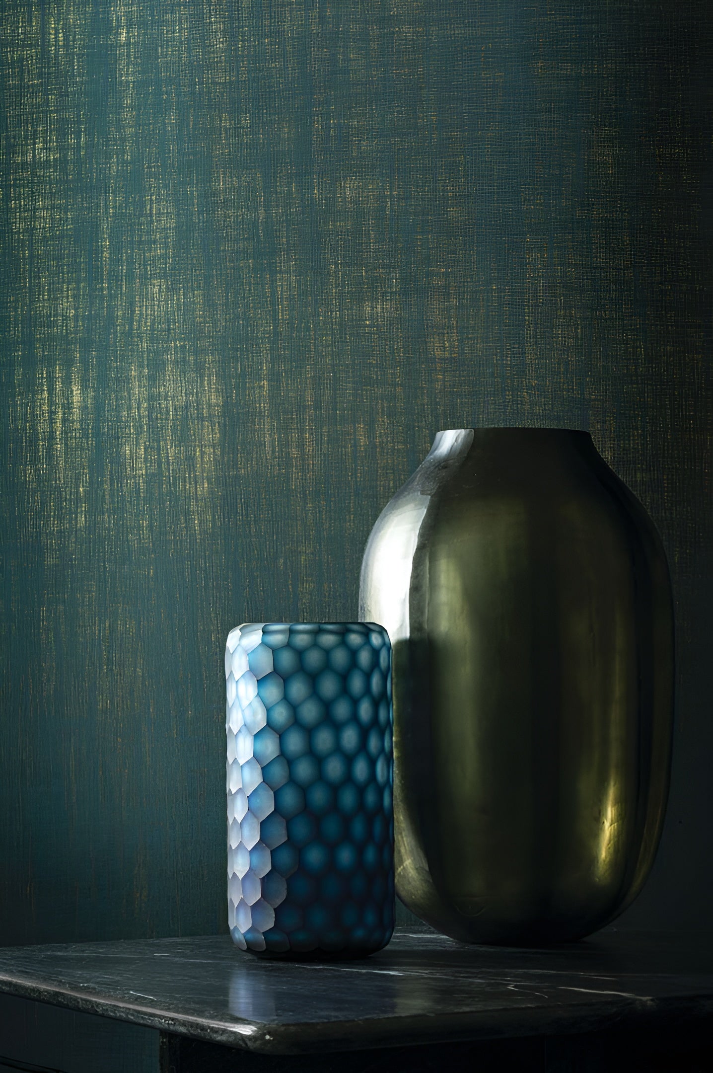Textile wallpaper with a structural metallic finish HEMERA - PETROLE dark blue with gold