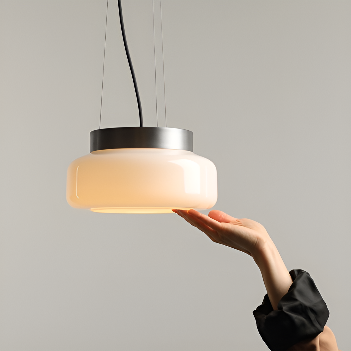Bonbon beige hanging lamp