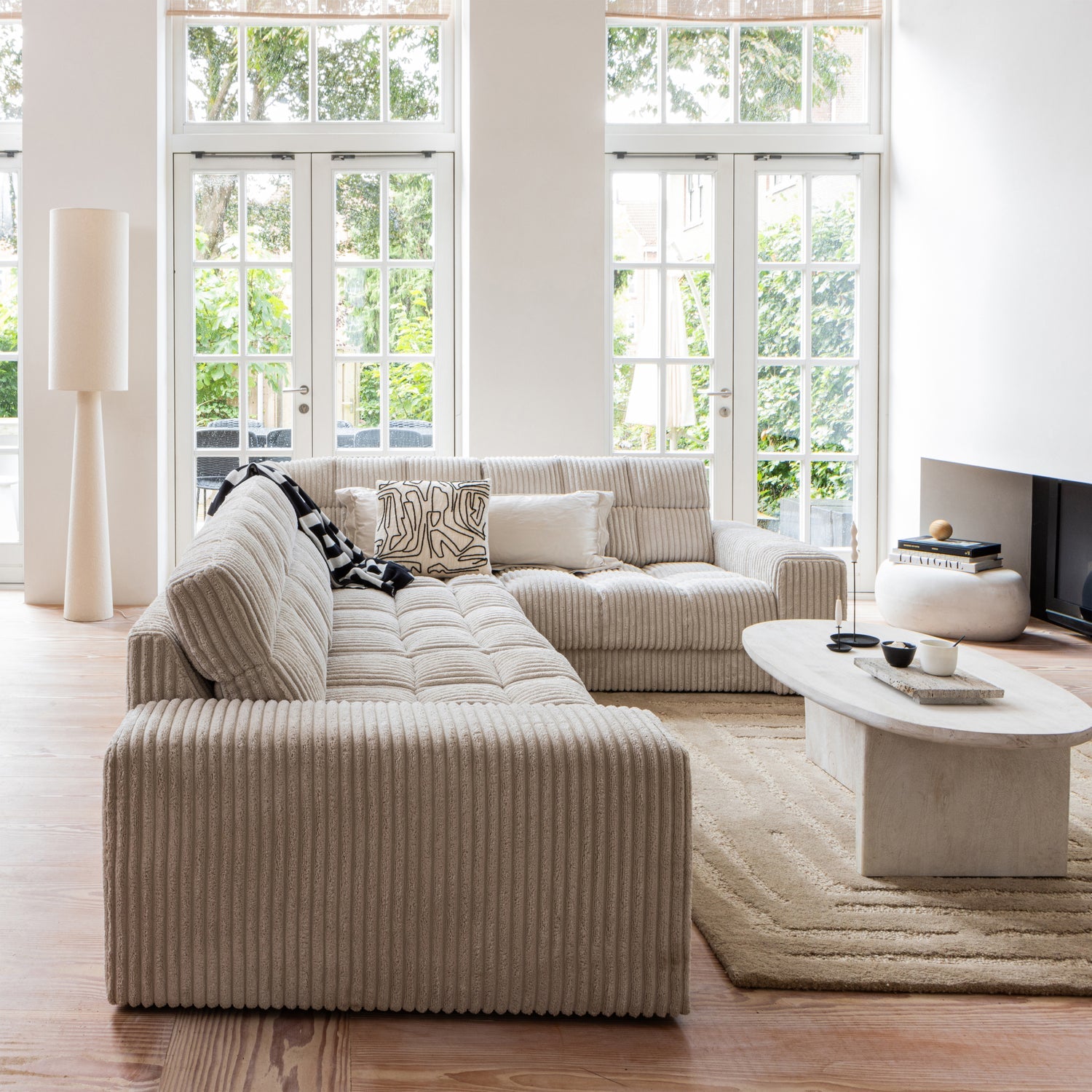Sofa rechtsseitig SECOND DATE cremefarbener Cord