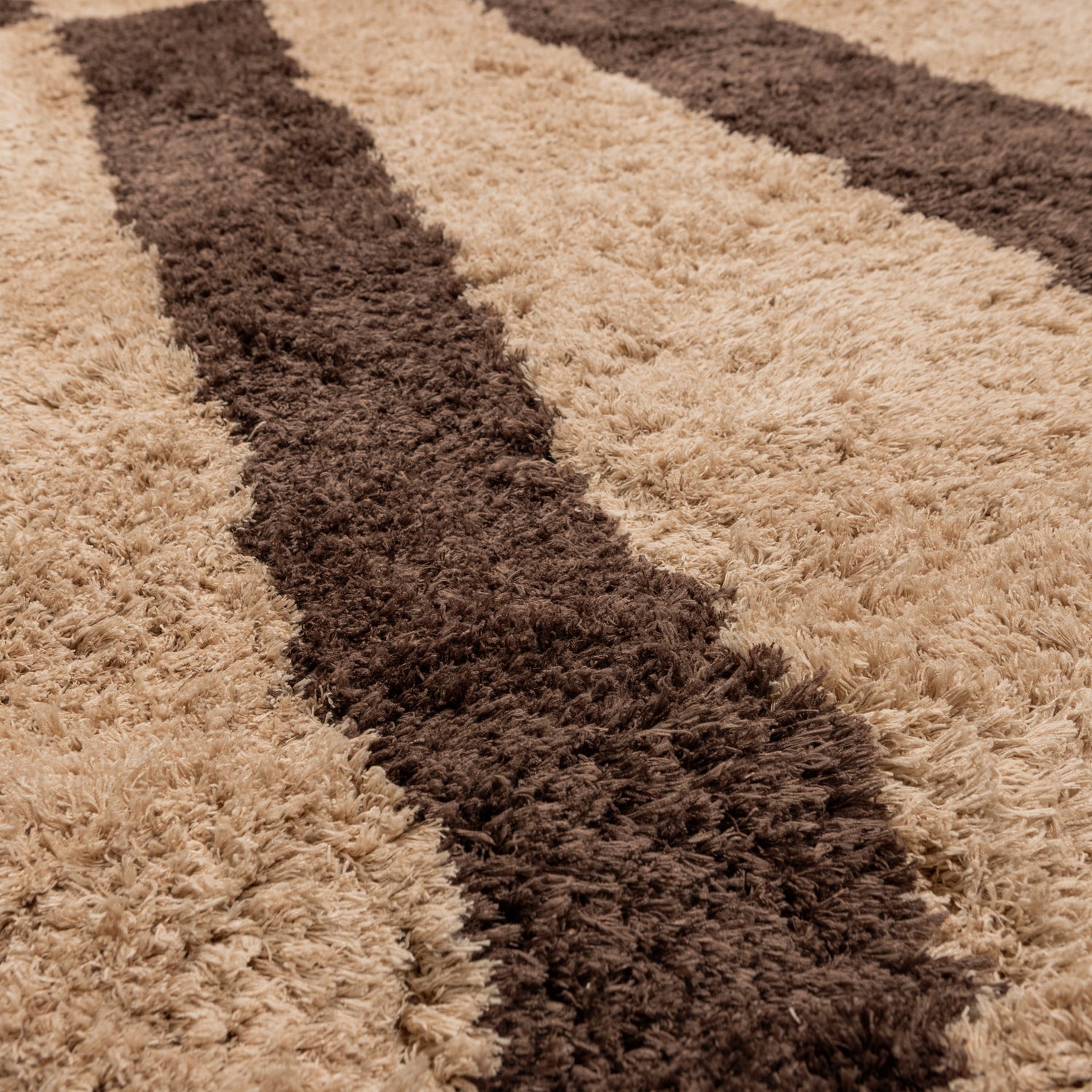 FAFA brown rug with beige