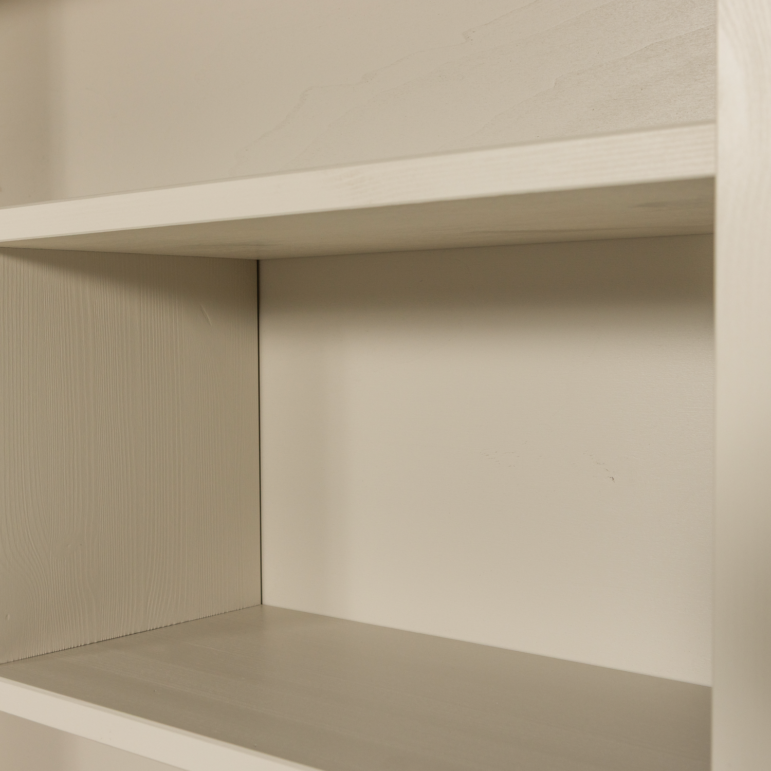 Wallcover Shelf in Gray Beige