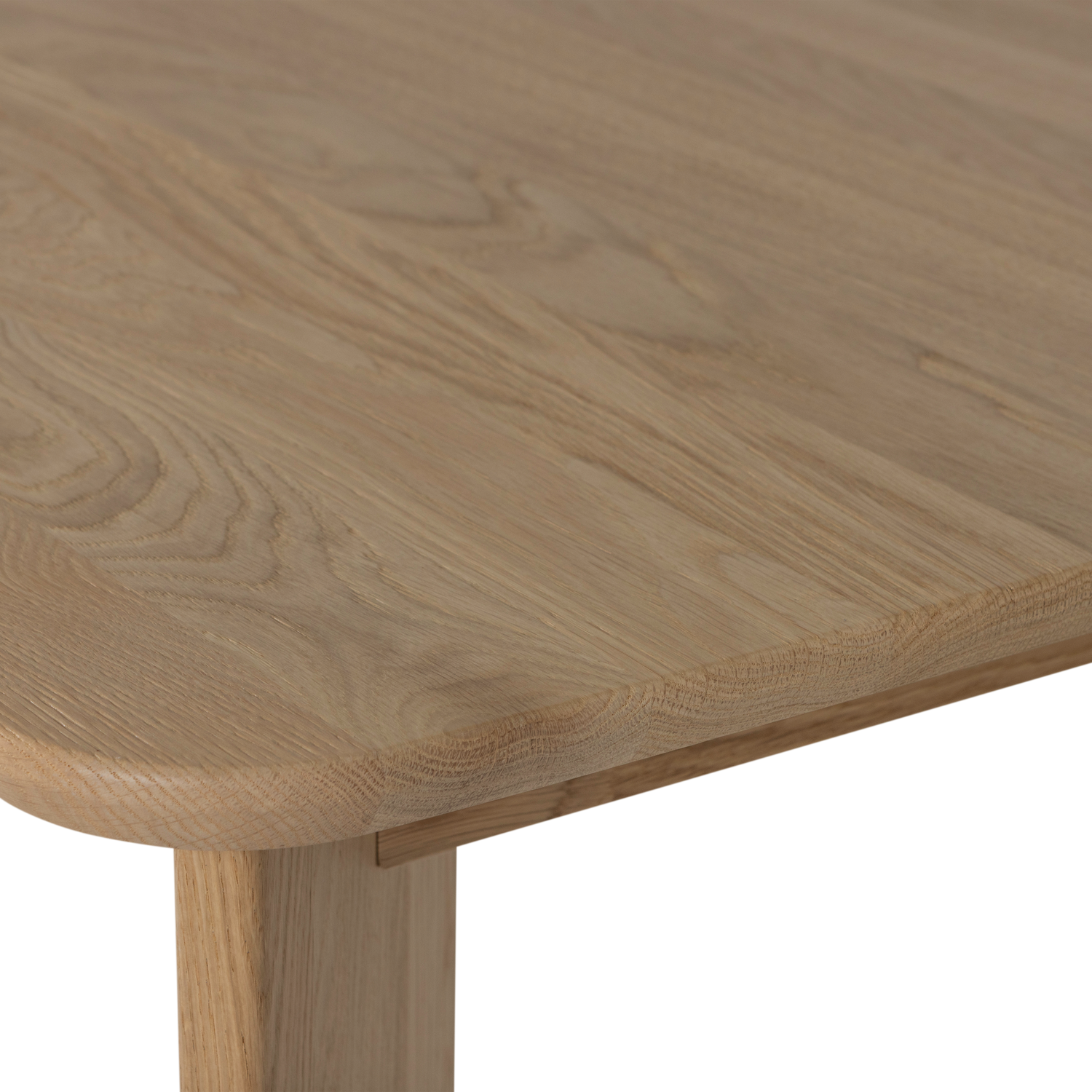 TABLO ROUNDED Table in Oak Wood