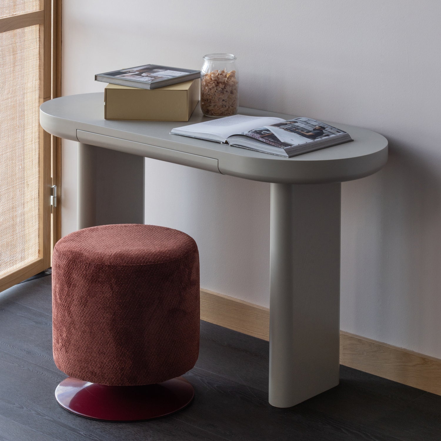 MAEL Desk Gray Veneer