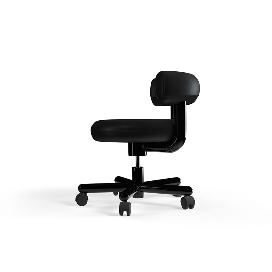 Fat office chair black leather