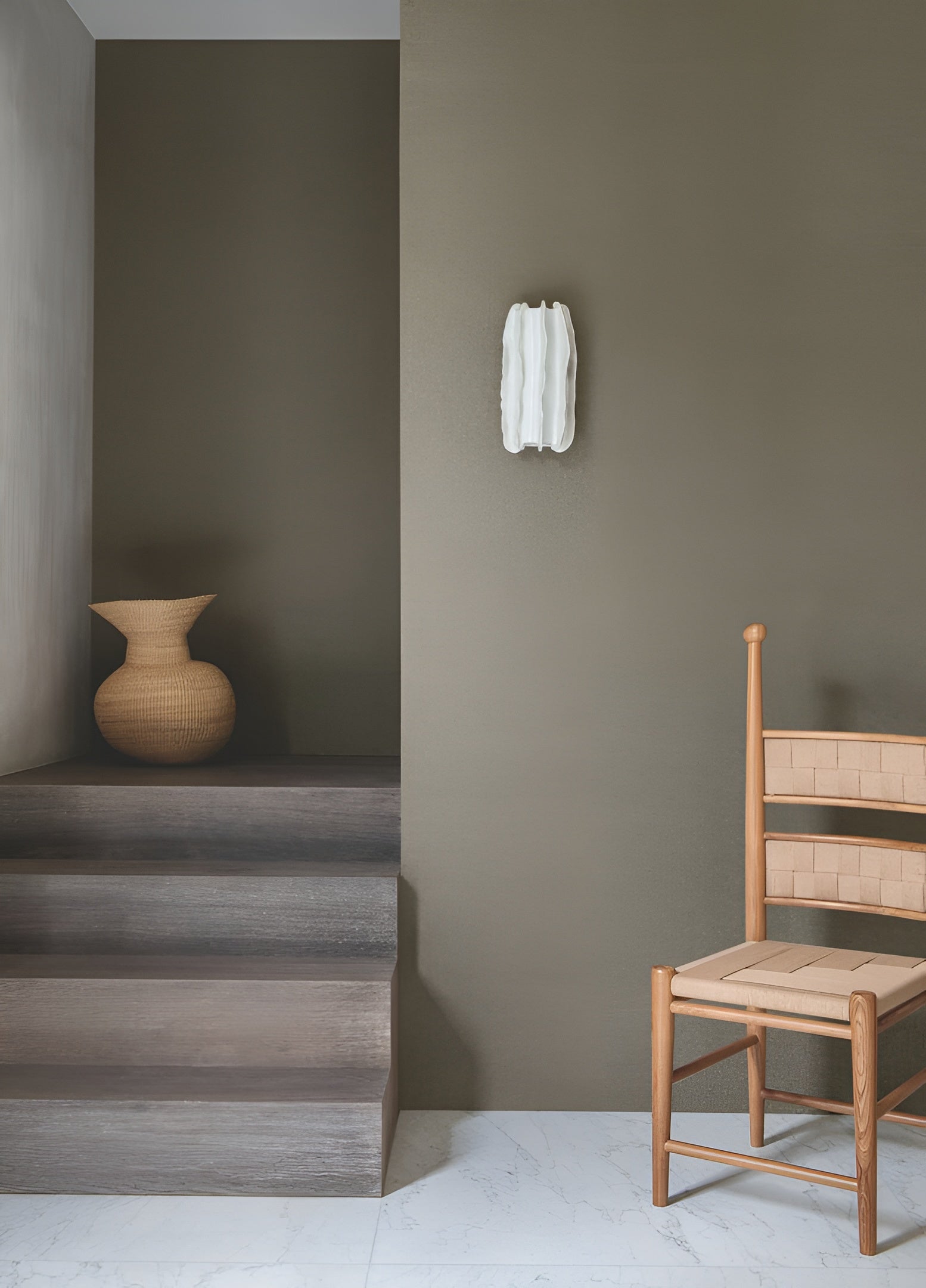 KIRA - BLANC white structural woven wallpaper resembling raffia