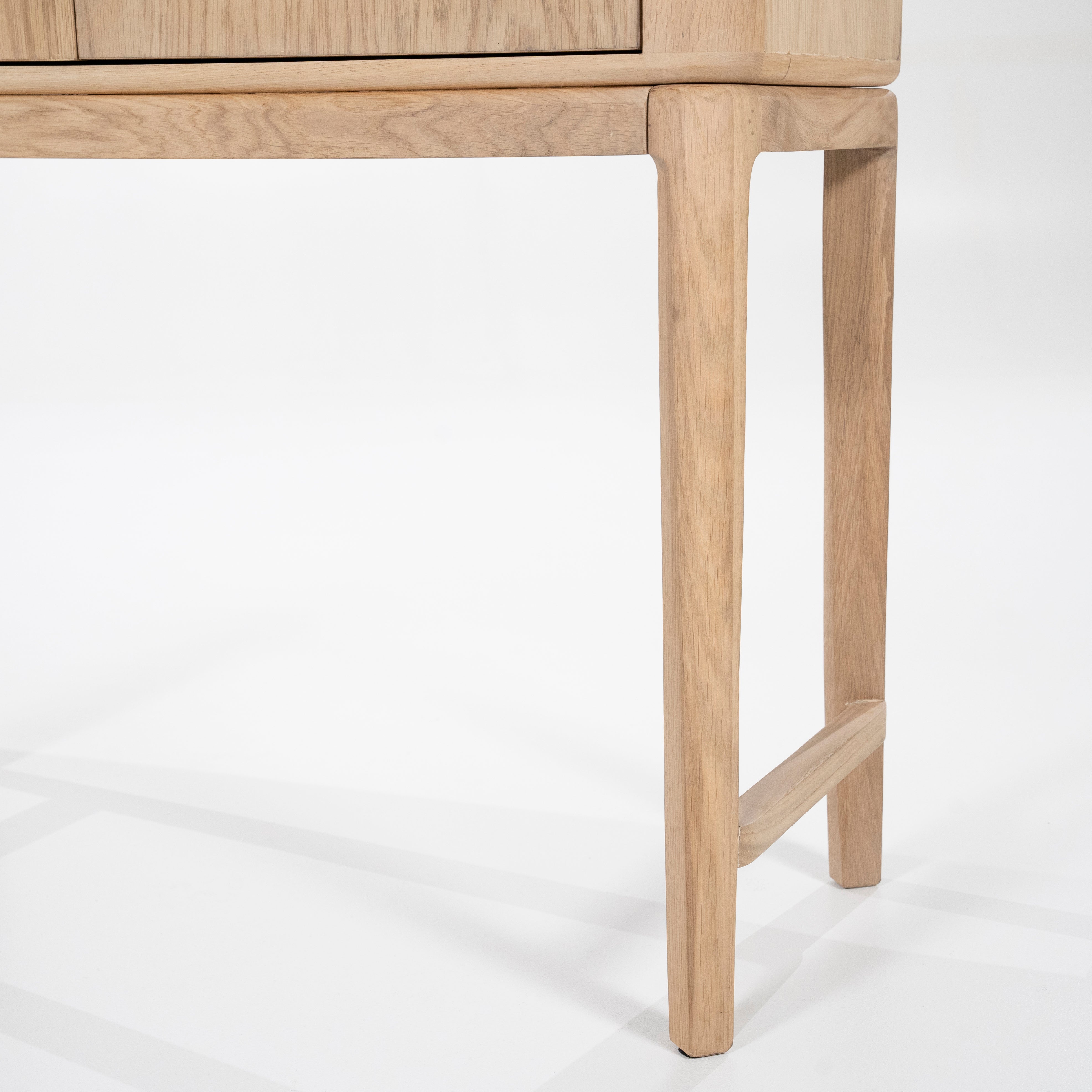 HARVEY high cabinet oak wood