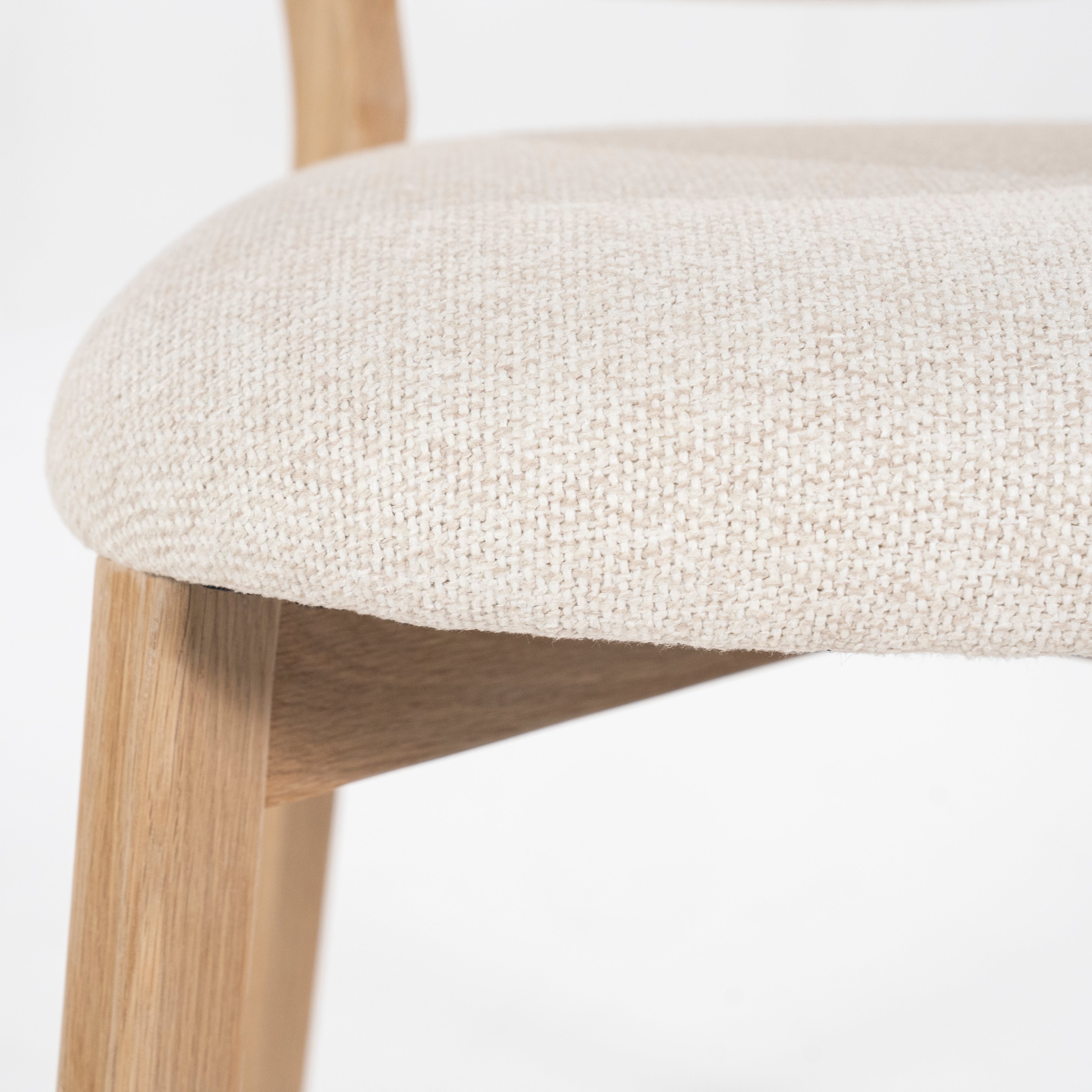MIKKY Chair Beige with Oak Base